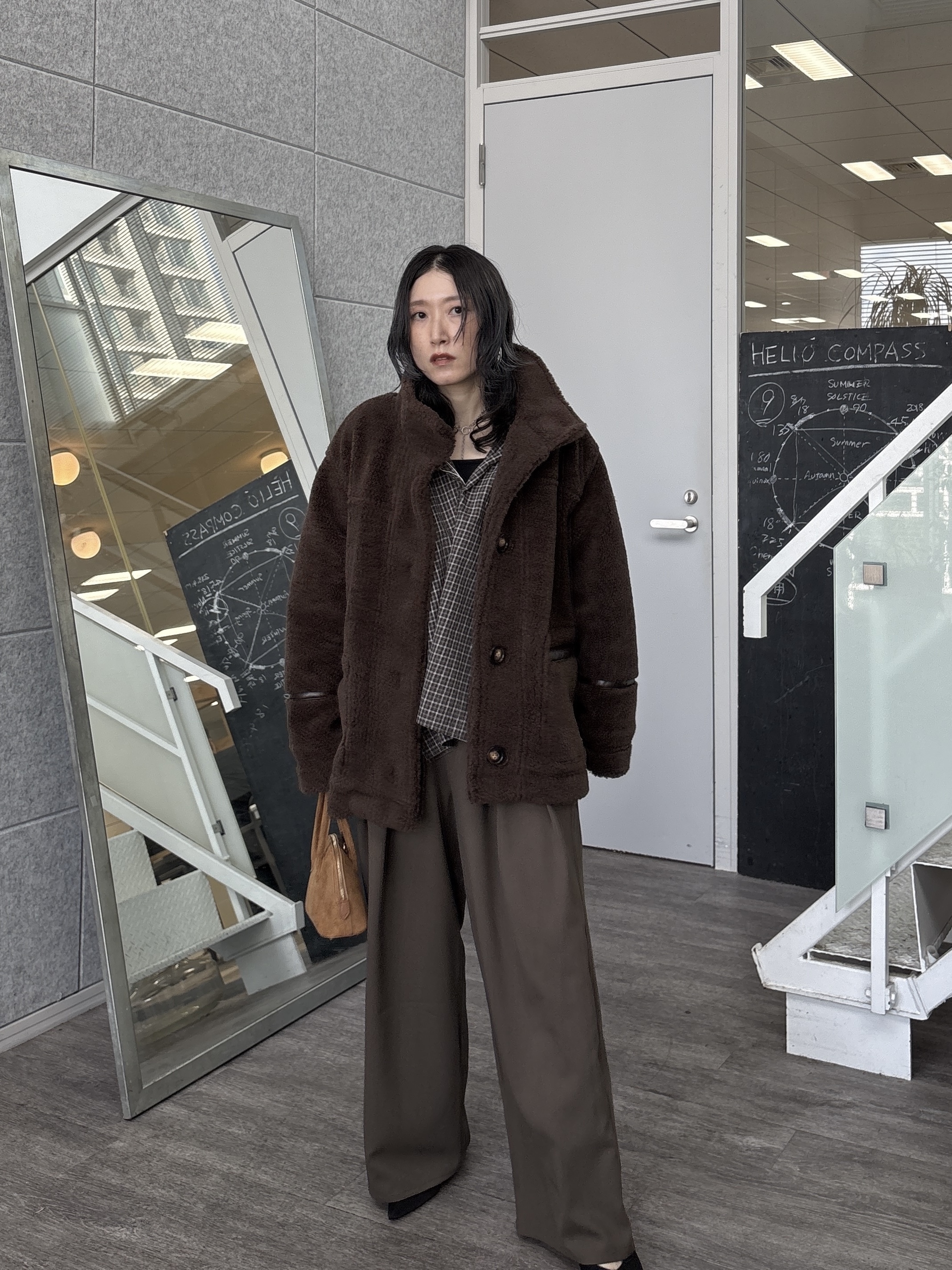 kotakiさんの「INDIVI｜チェックフーディオーバーシャツ」を使ったコーディネート