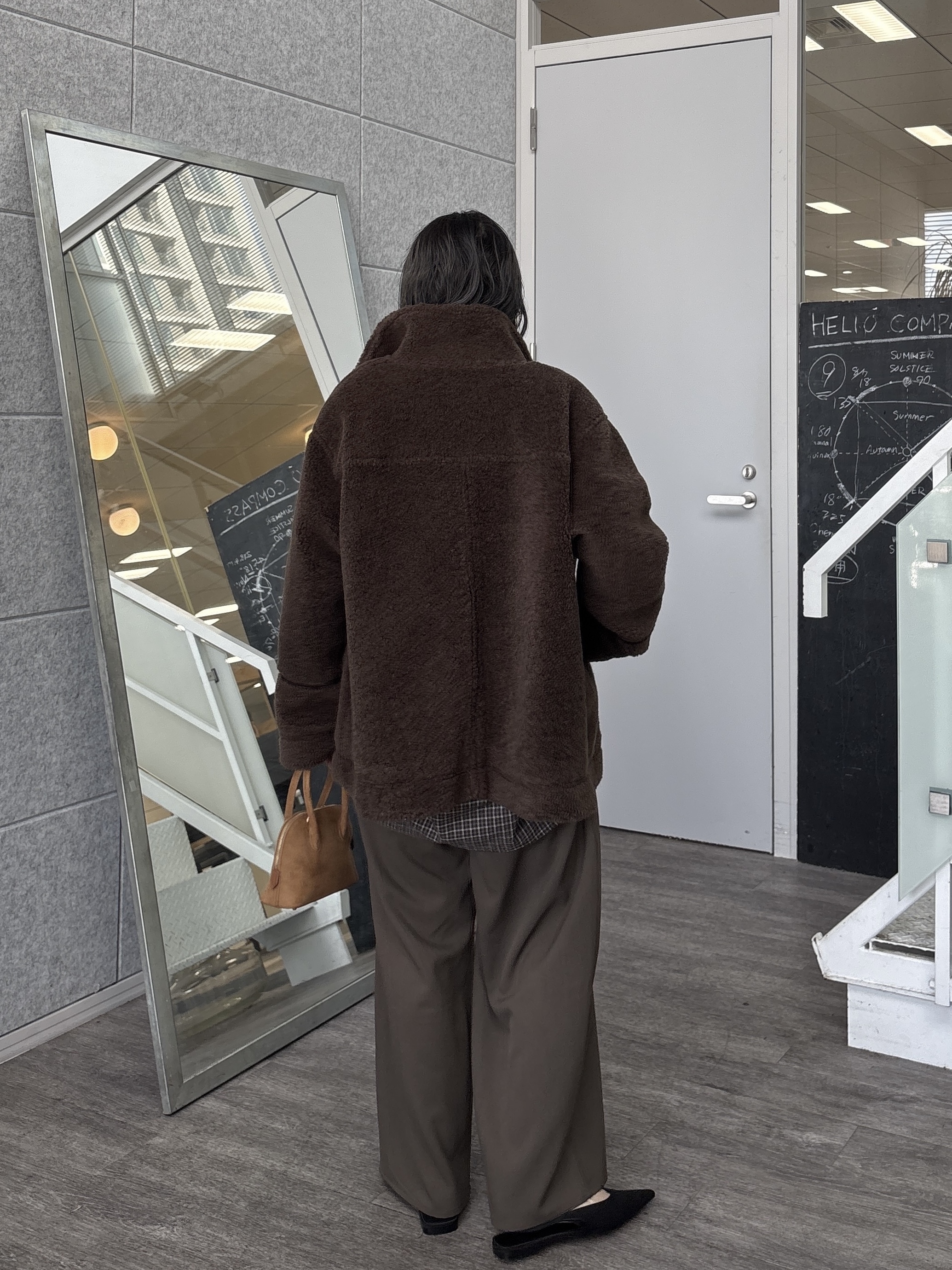 kotakiさんの「INDIVI｜チェックフーディオーバーシャツ」を使ったコーディネート