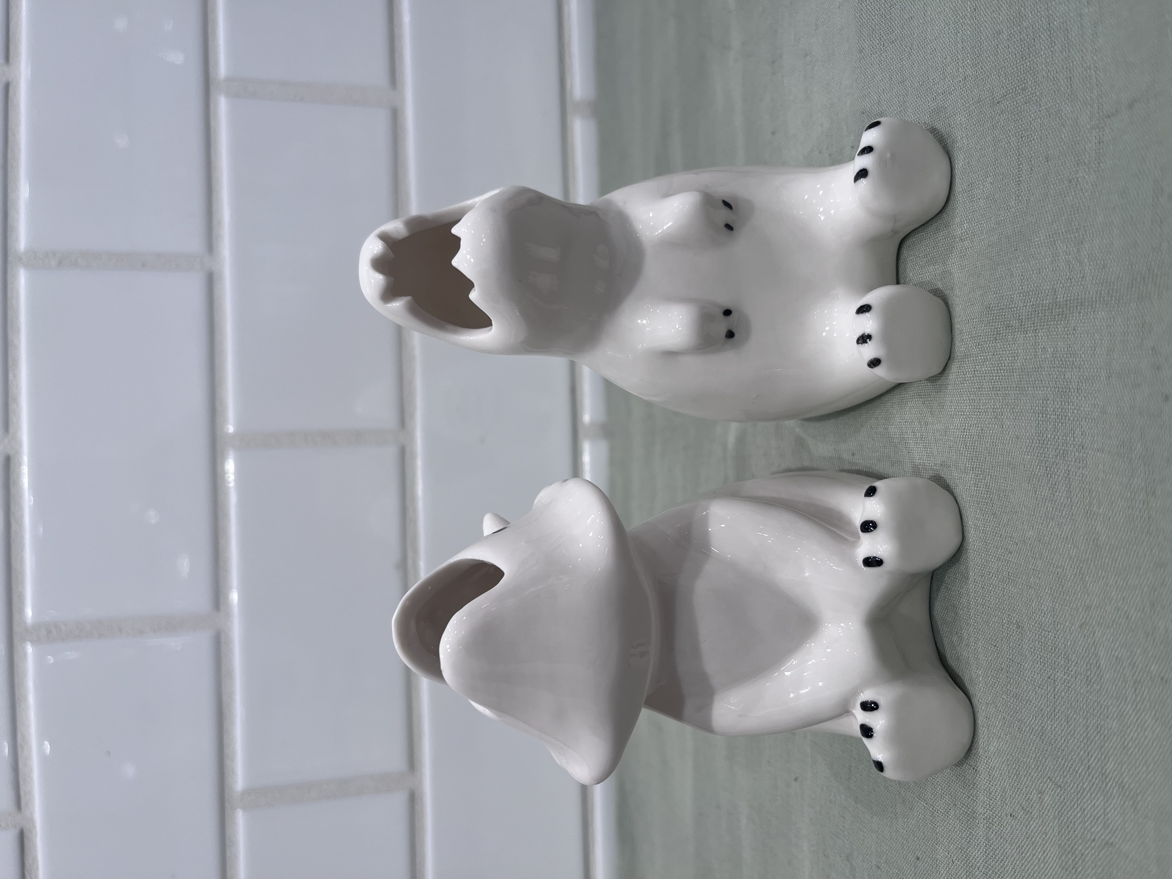 shino.さんの「212 KITCHEN STORE｜シナリー モチーフフラワーベース ティラノサウルス」を使ったコーディネート