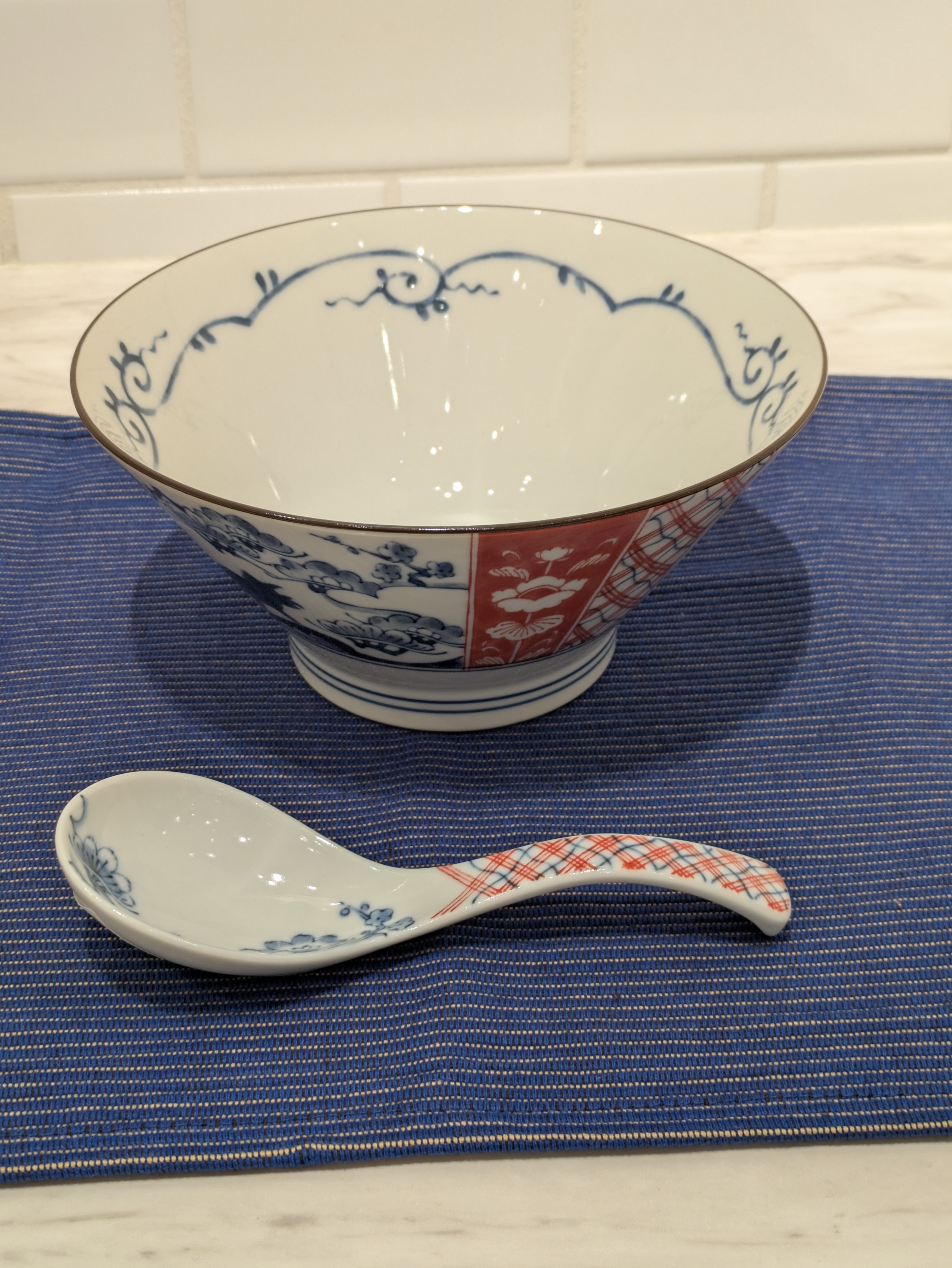 たかともさんの「212 KITCHEN STORE｜江戸っ子恐竜 青海竜 らーめんレンゲ」を使ったコーディネート