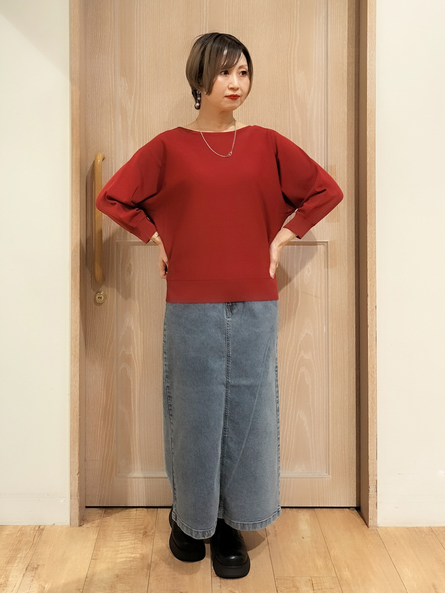 YUKIさんの「SHOO･LA･RUE｜【洗濯機可】軽やかさらタッチ インせず着られる すっきり見えドルマンニット」を使ったコーディネート