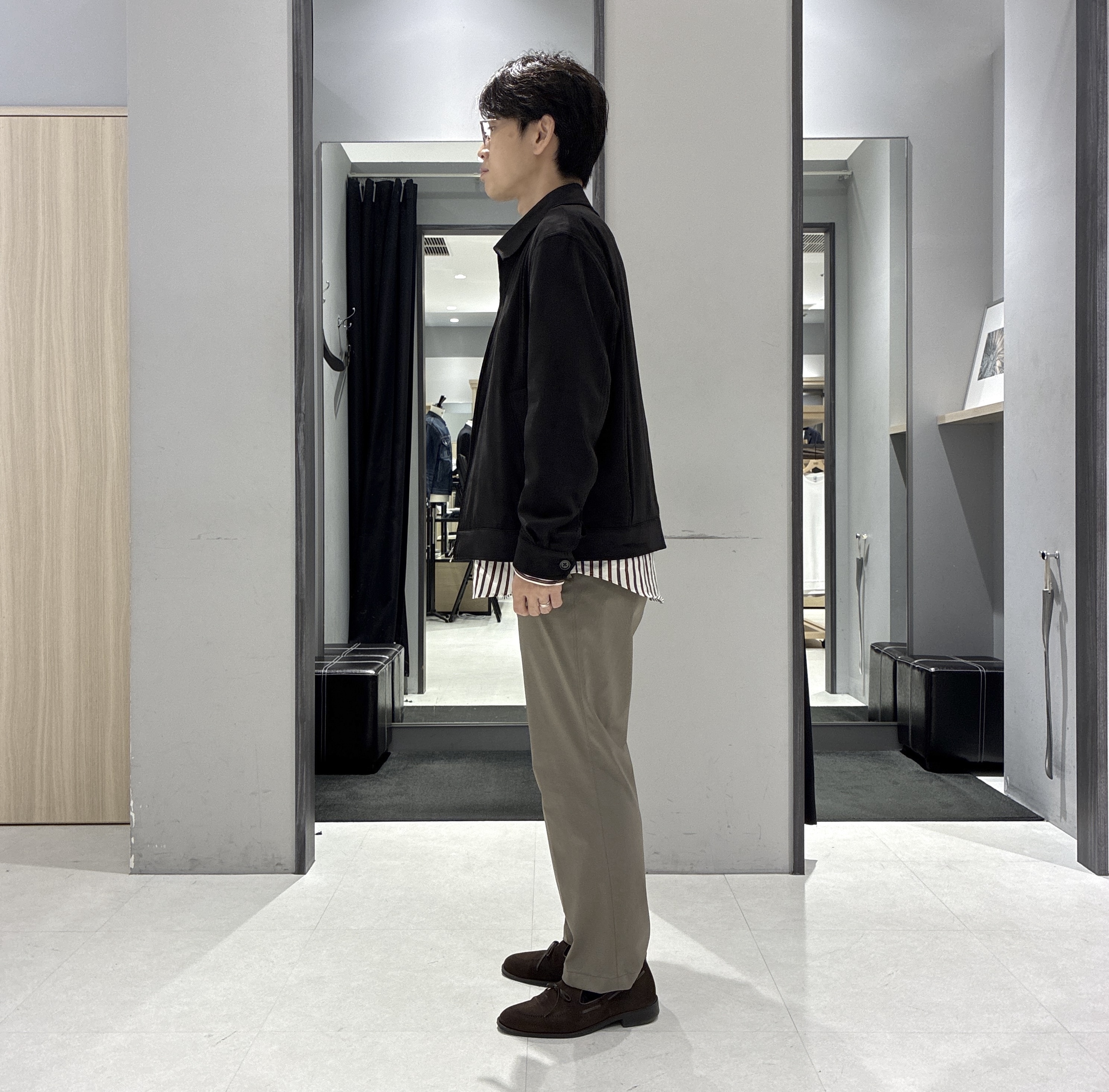 わいずみさんの「TAKEO KIKUCHI｜デニム＆スウェード調 ジップブルゾン」を使ったコーディネート