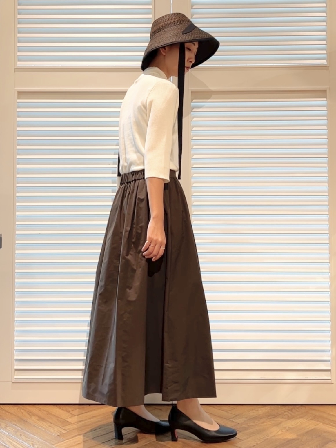 OCHIAIさんの「DRESSTERIOR｜【接触冷感】クールタッチ ハーフスリーブニット」を使ったコーディネート