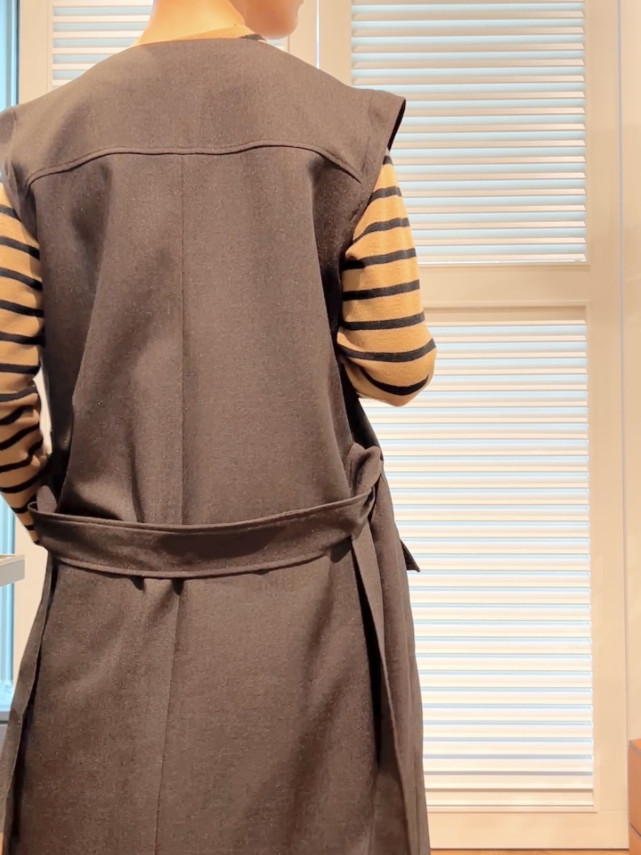 OCHIAIさんの「DRESSTERIOR｜【ウォッシャブル】ツイードライクワンピース」を使ったコーディネート