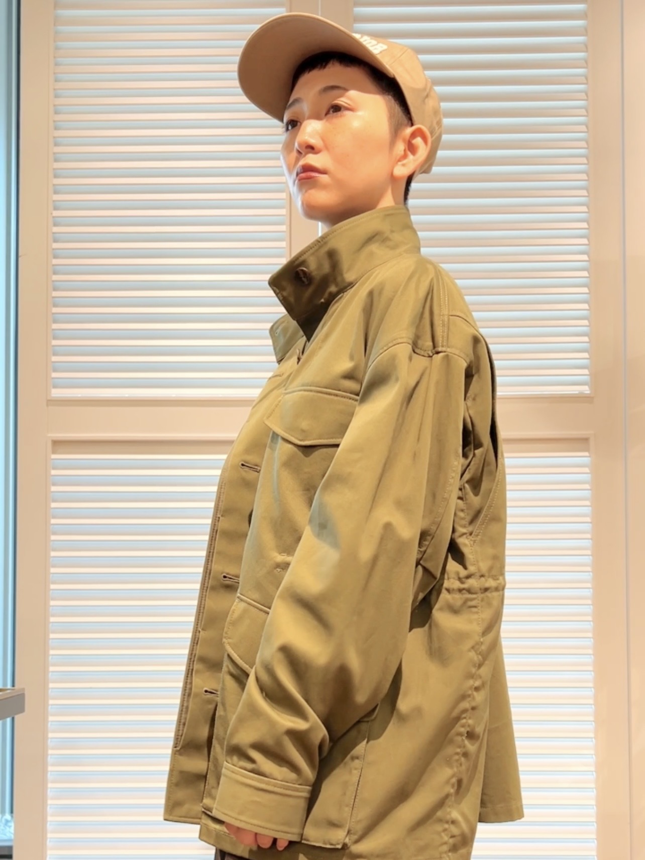 OCHIAIさんの「DRESSTERIOR｜【ウォッシャブル】コンパクトコットンミリタリーブルゾン」を使ったコーディネート