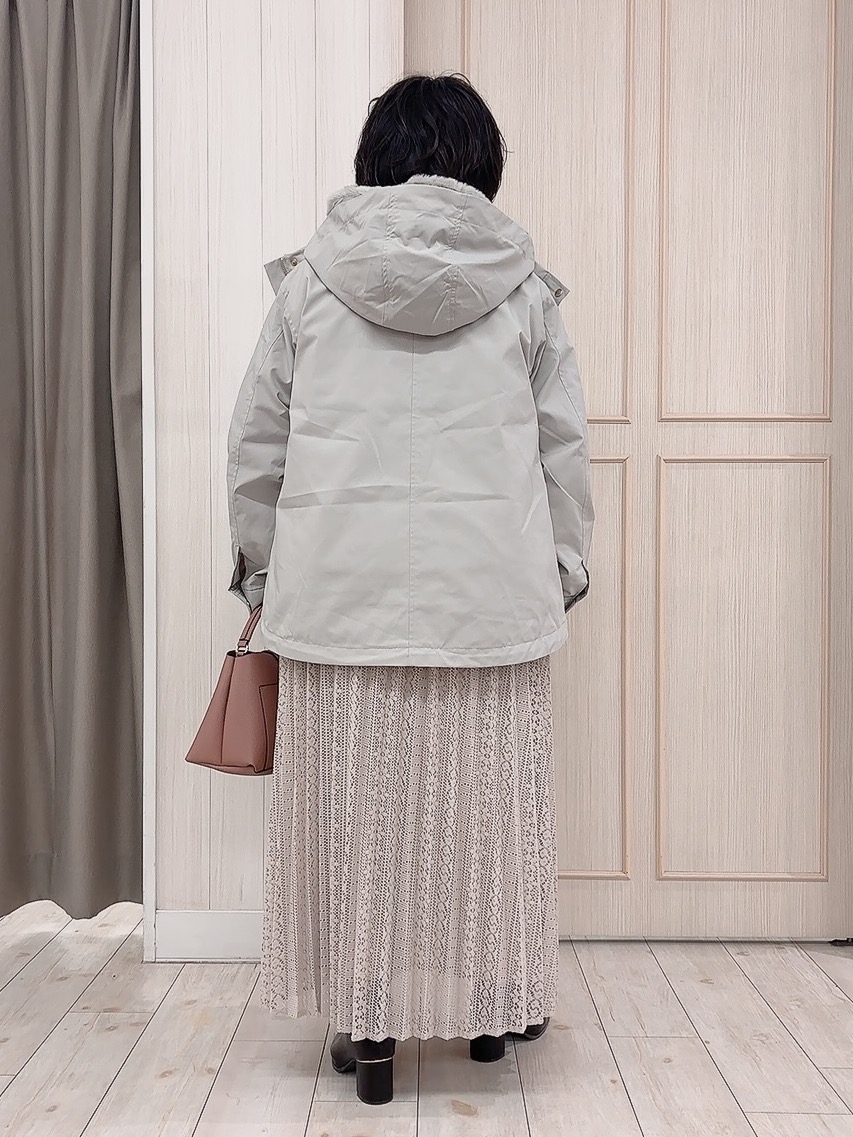 えりっこさんの「SHOO･LA･RUE｜【洗濯機可/撥水/マルチWAY】ファーライナー付き 毎日の欲張りマンパ」を使ったコーディネート