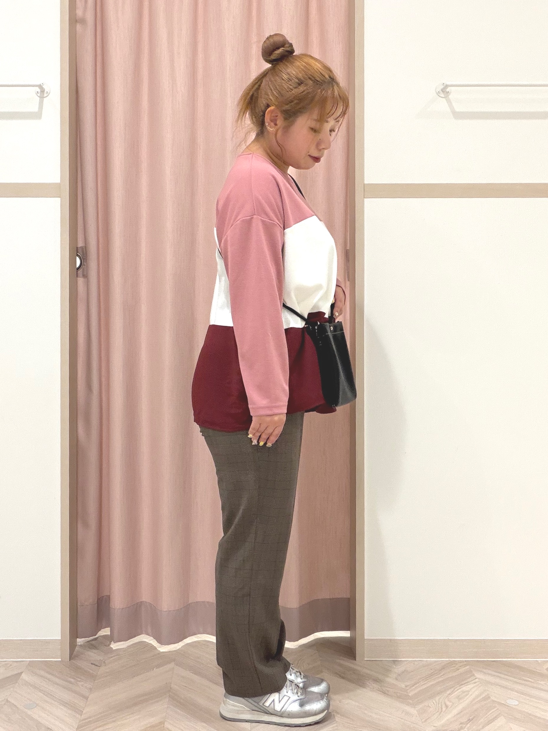 まちゃんなちゃんさんの「SHOO･LA･RUE｜【S-LL/洗濯機可】三段切り替え 長袖トップス」を使ったコーディネート