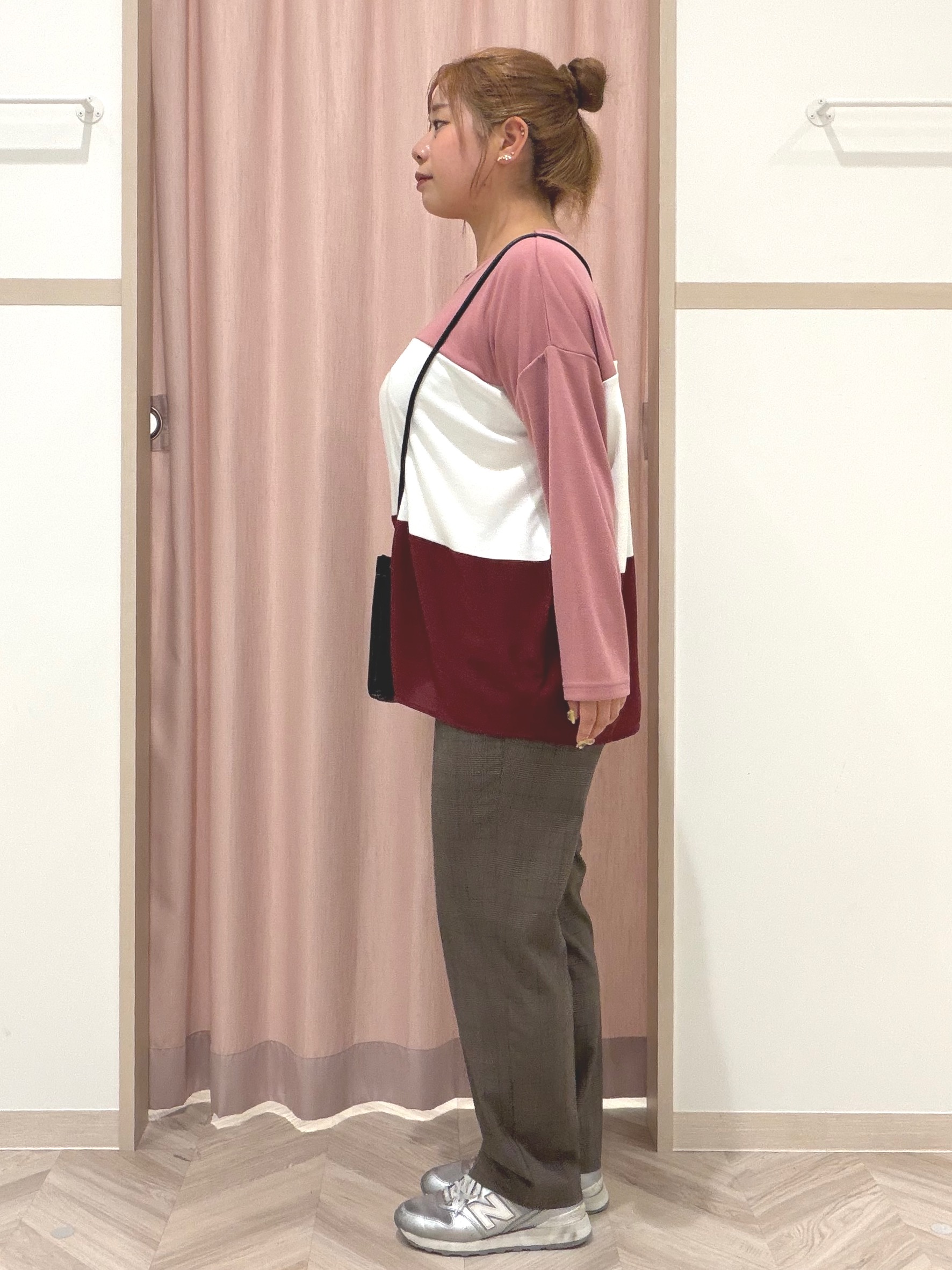 まちゃんなちゃんさんの「SHOO･LA･RUE｜【S-LL/洗濯機可】三段切り替え 長袖トップス」を使ったコーディネート