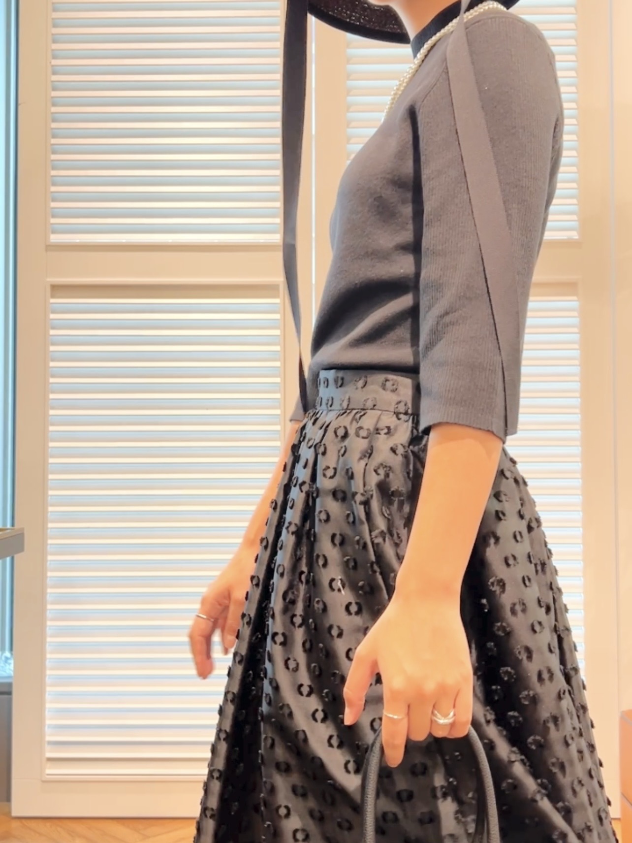 OCHIAIさんの「DRESSTERIOR｜【接触冷感】クールタッチ ハーフスリーブニット」を使ったコーディネート