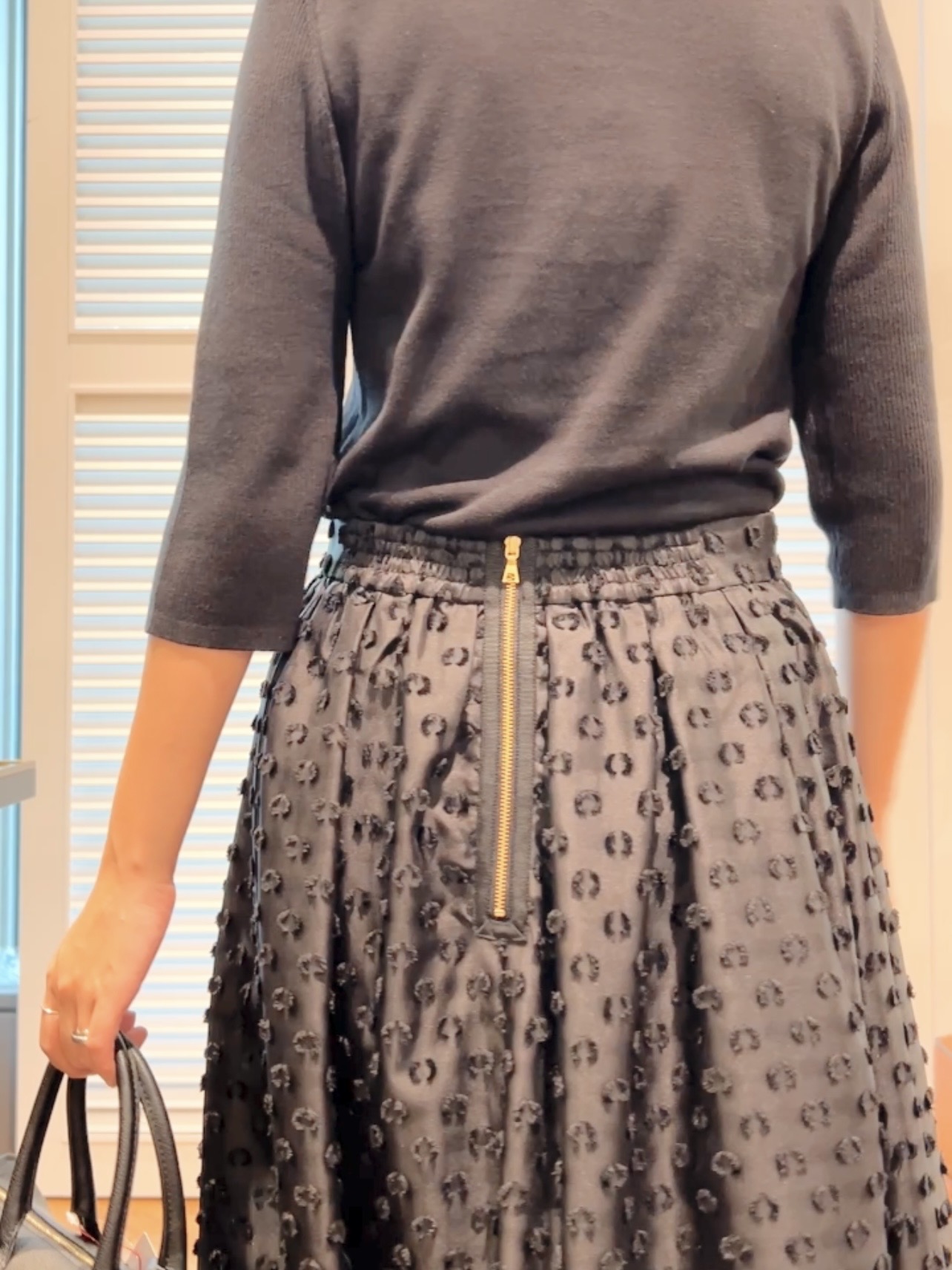 OCHIAIさんの「DRESSTERIOR｜【接触冷感】クールタッチ ハーフスリーブニット」を使ったコーディネート