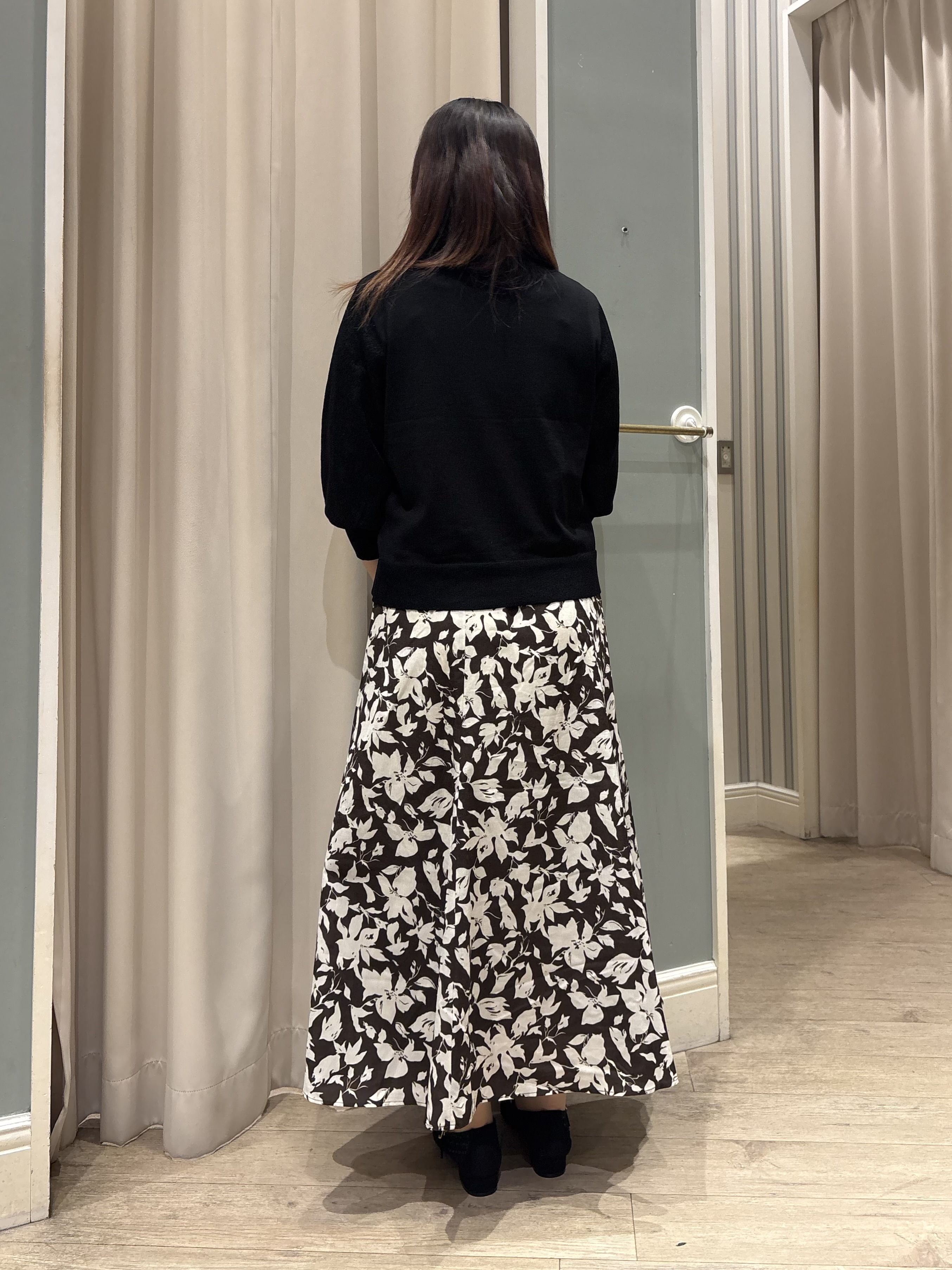 yuukaさんの「grove｜袖レース編みニットカーディガン」を使ったコーディネート