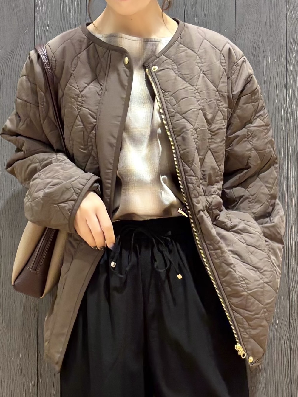 meiさんの「SHOO･LA･RUE｜【撥水/S-LL/洗濯機可】ウエスト絞れる キルト中綿ジャケット」を使ったコーディネート