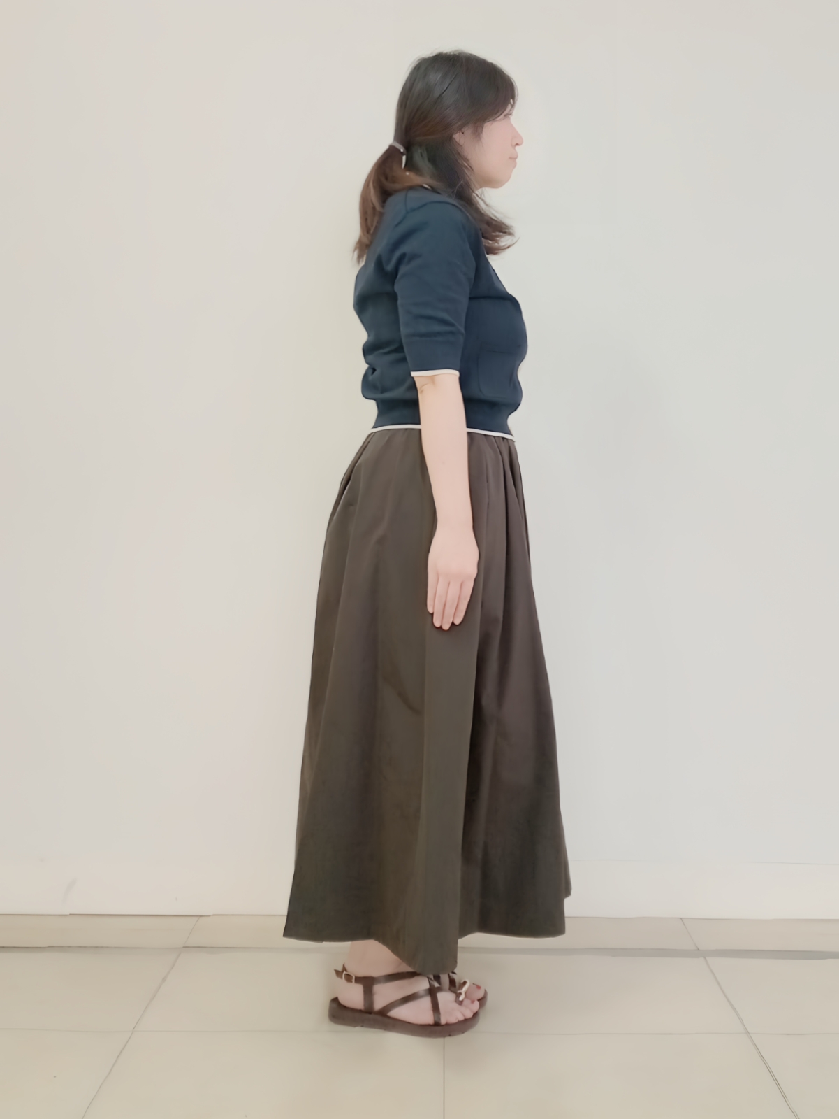 emiさんの「DRESSTERIOR｜【UVカット／ウォッシャブル】クールタッチ ハーフスリーブカーデ」を使ったコーディネート