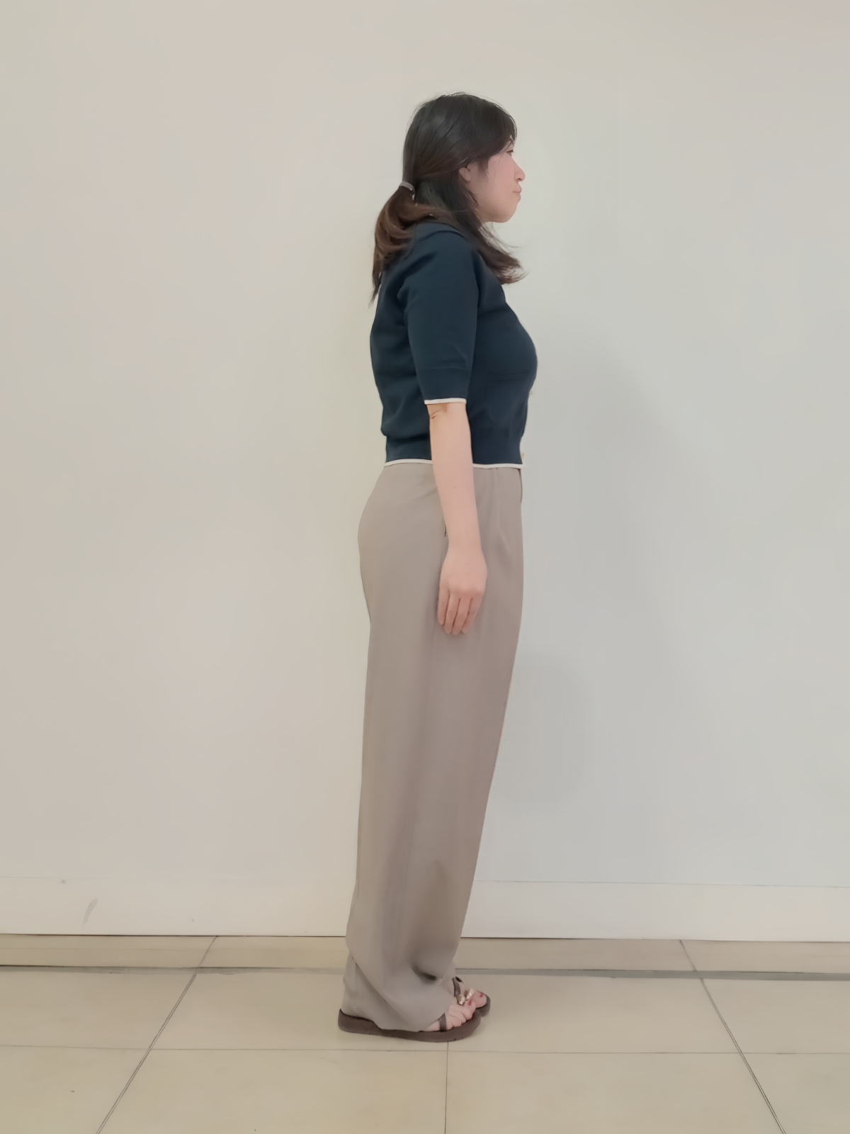 emiさんの「DRESSTERIOR｜【UVカット／ウォッシャブル】クールタッチ ハーフスリーブカーデ」を使ったコーディネート