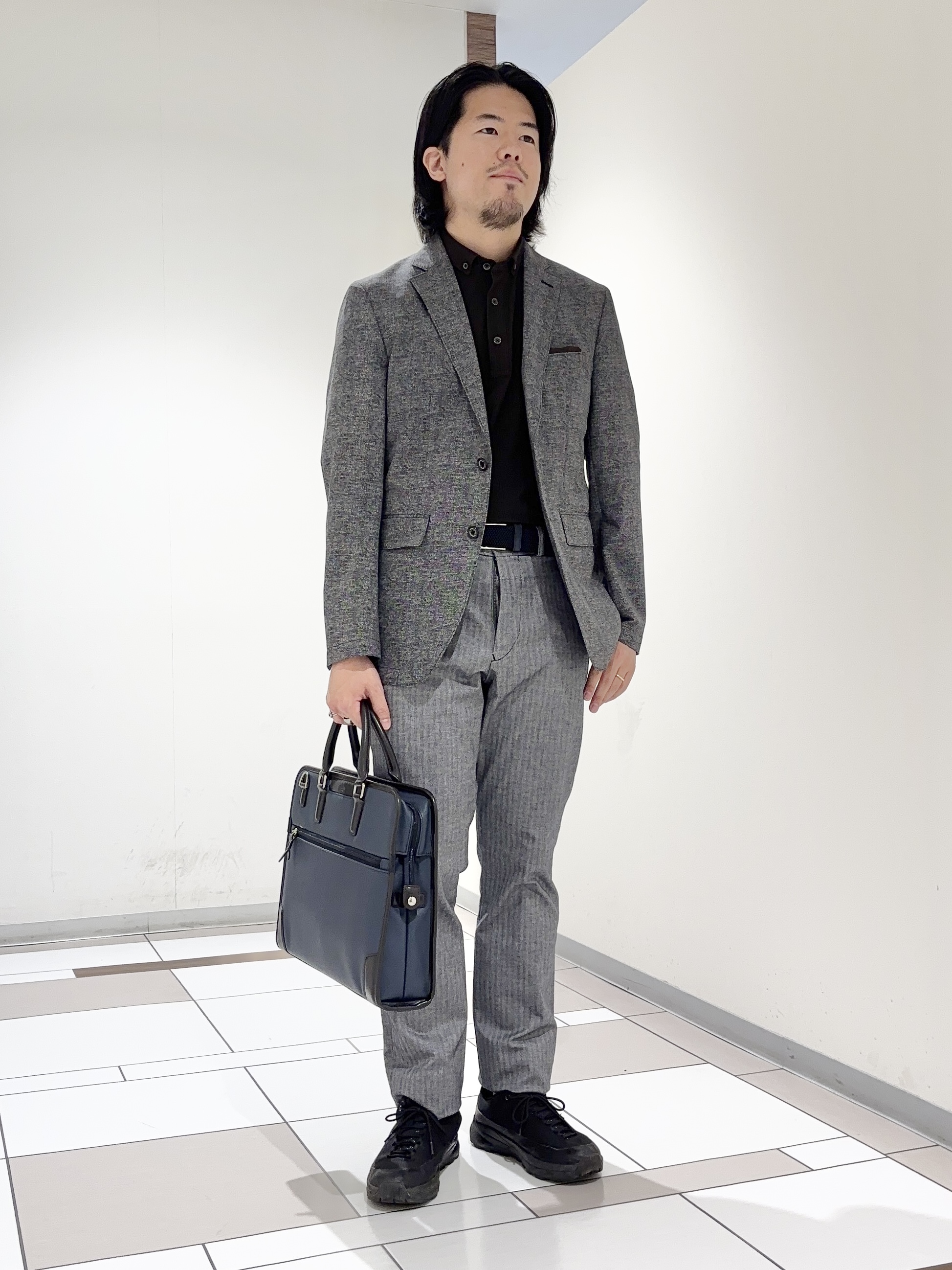 及川さんの「TAKEO KIKUCHI｜【抗菌防臭】COOL DOTS（R）ドビープリント ジャケット」を使ったコーディネート