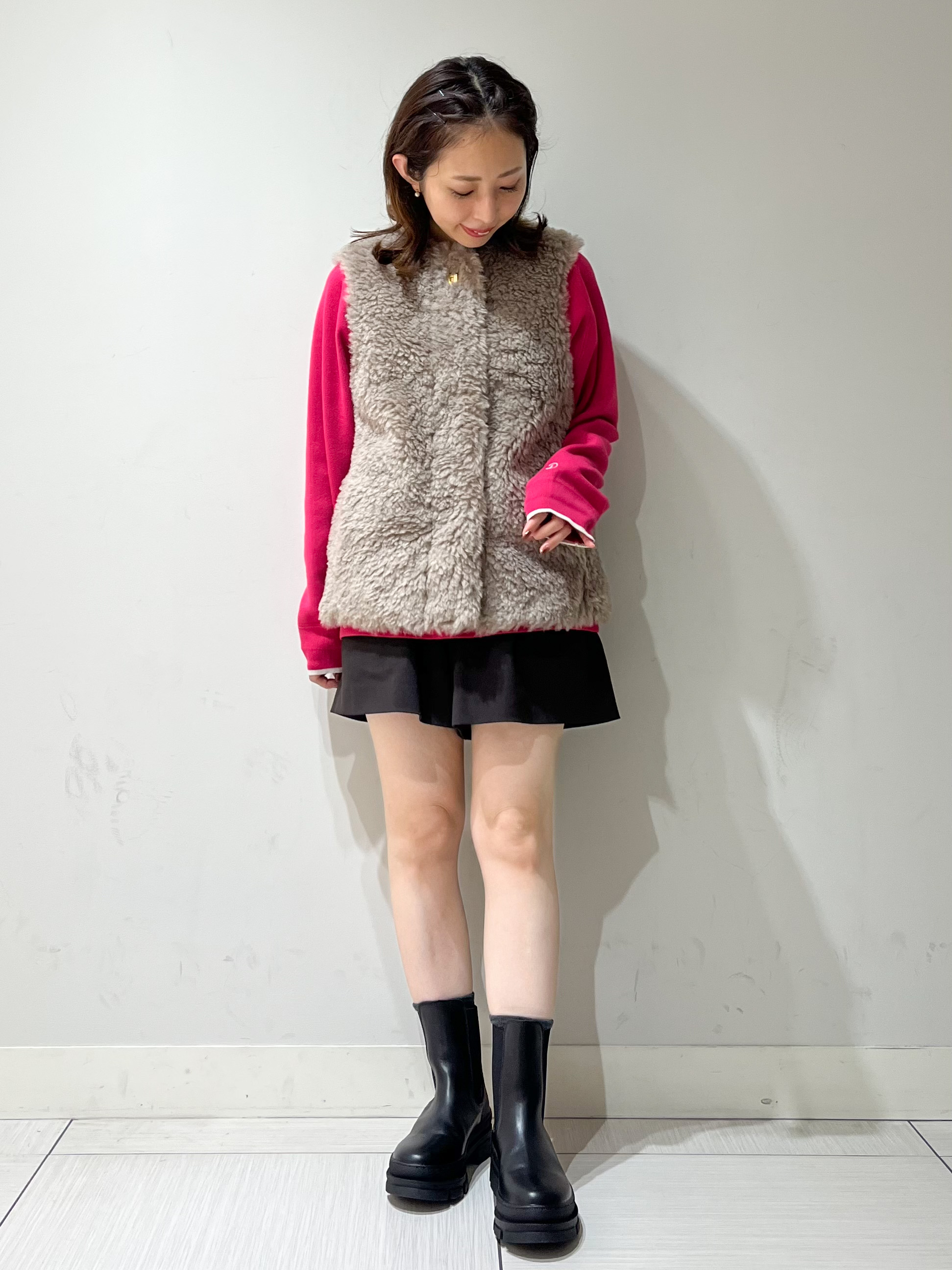 じゅんさんの「DRESSTERIOR｜エコファージレ」を使ったコーディネート