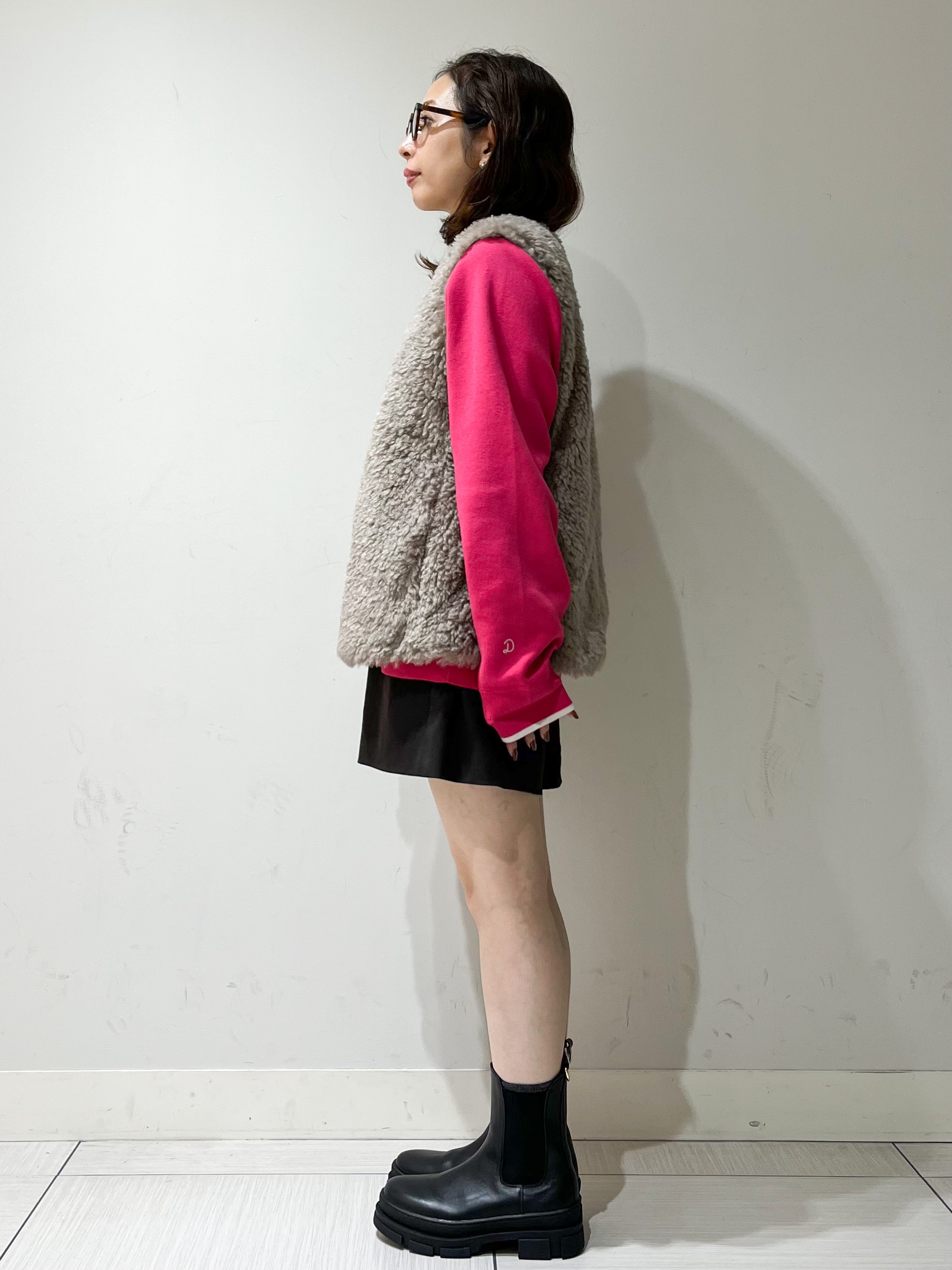 じゅんさんの「DRESSTERIOR｜エコファージレ」を使ったコーディネート