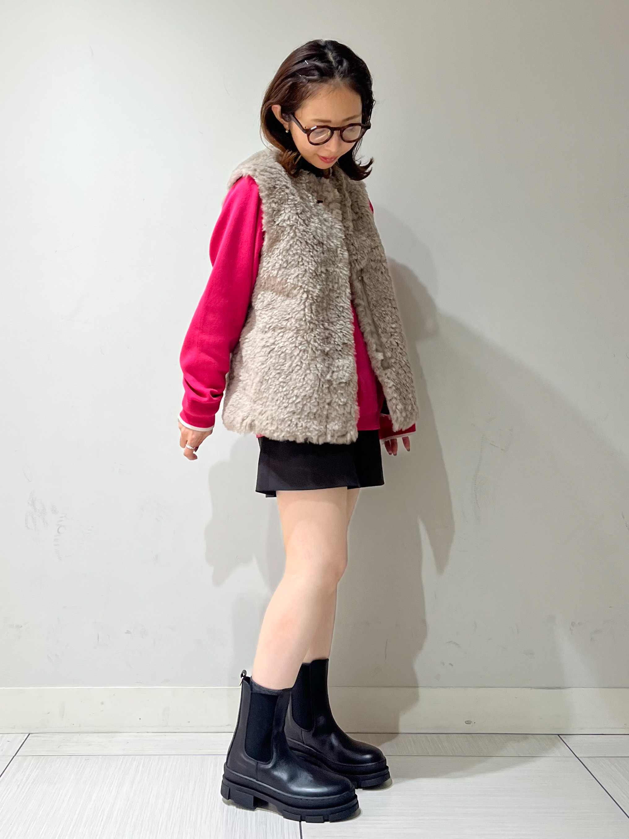 じゅんさんの「DRESSTERIOR｜エコファージレ」を使ったコーディネート