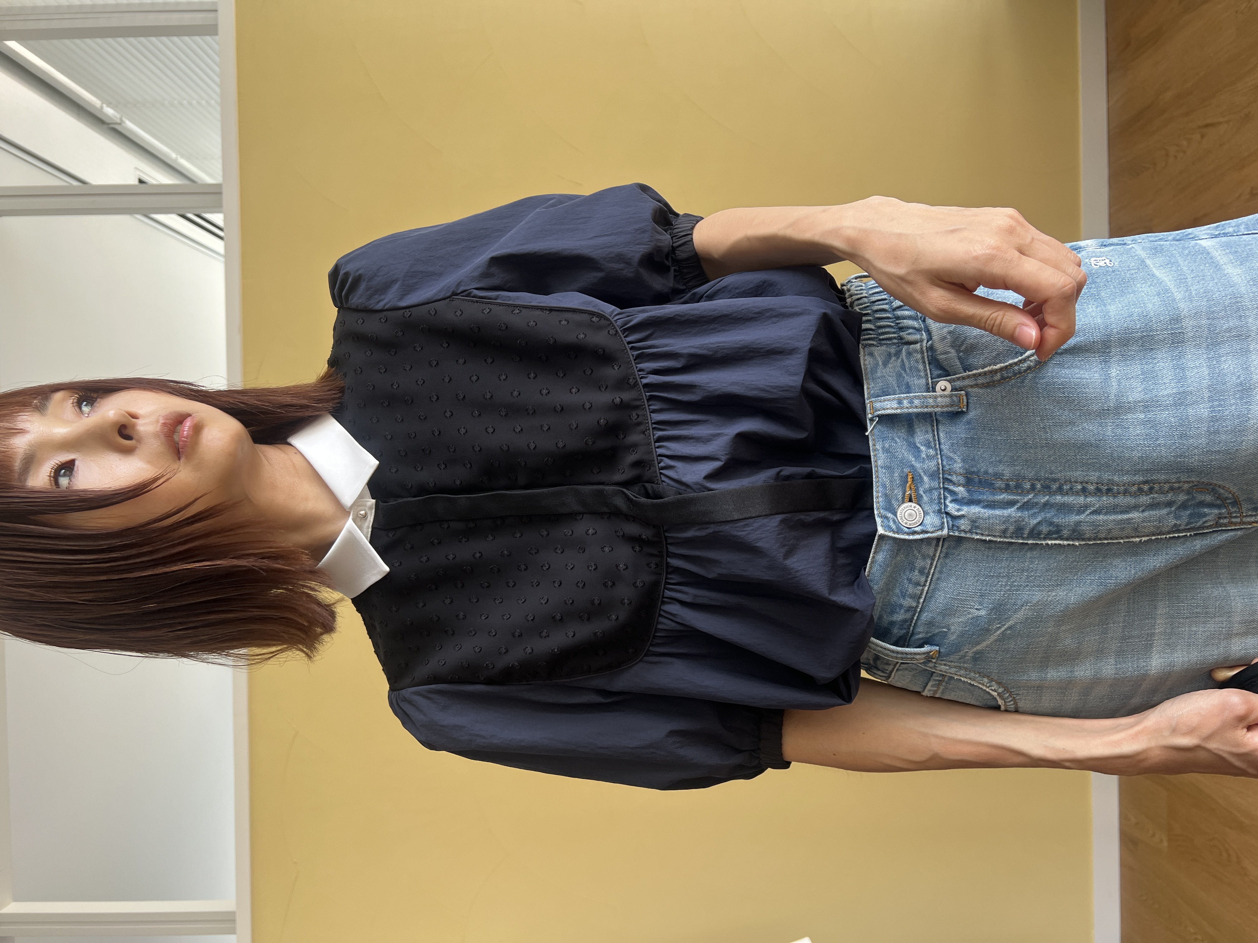 misaさんの「DRESSTERIOR｜センタープレス ワイドストレートデニム」を使ったコーディネート
