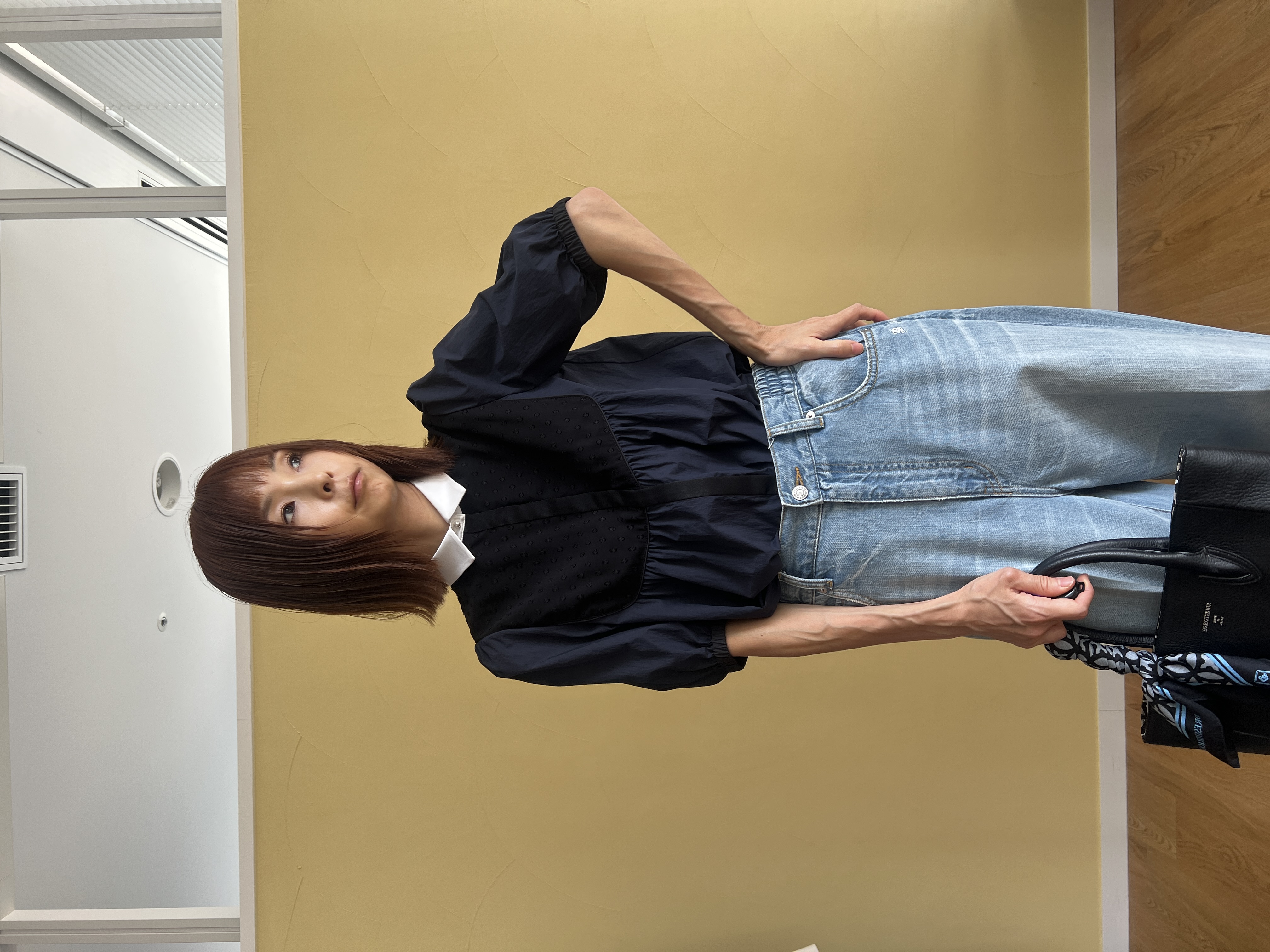 misaさんの「DRESSTERIOR｜センタープレス ワイドストレートデニム」を使ったコーディネート