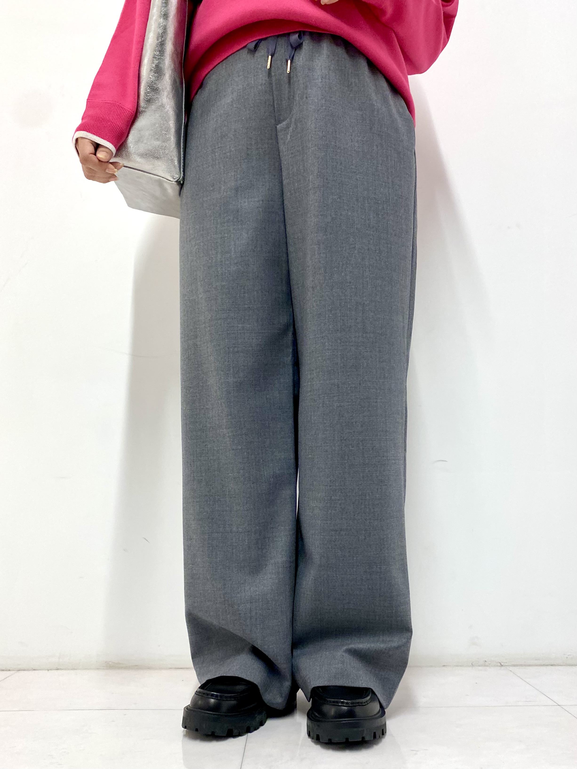 Sawaguchiさんの「DRESSTERIOR｜【6色展開/ウォッシャブル】コットンカシミヤニット」を使ったコーディネート
