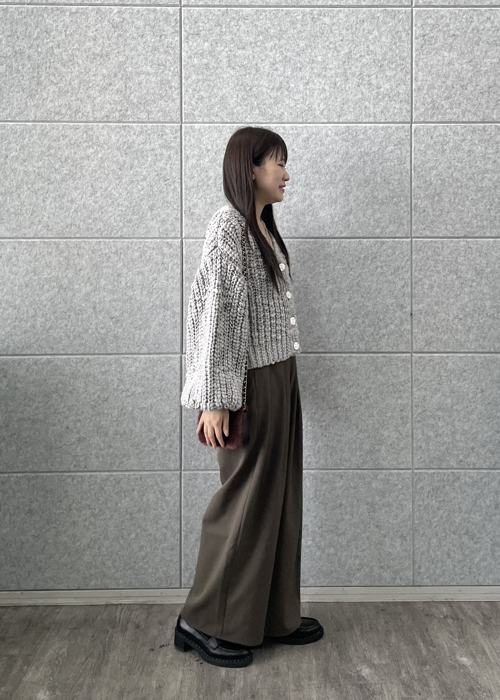 Renoさんの「INDIVI｜タックワイドパンツ【セットアップ可能】」を使ったコーディネート