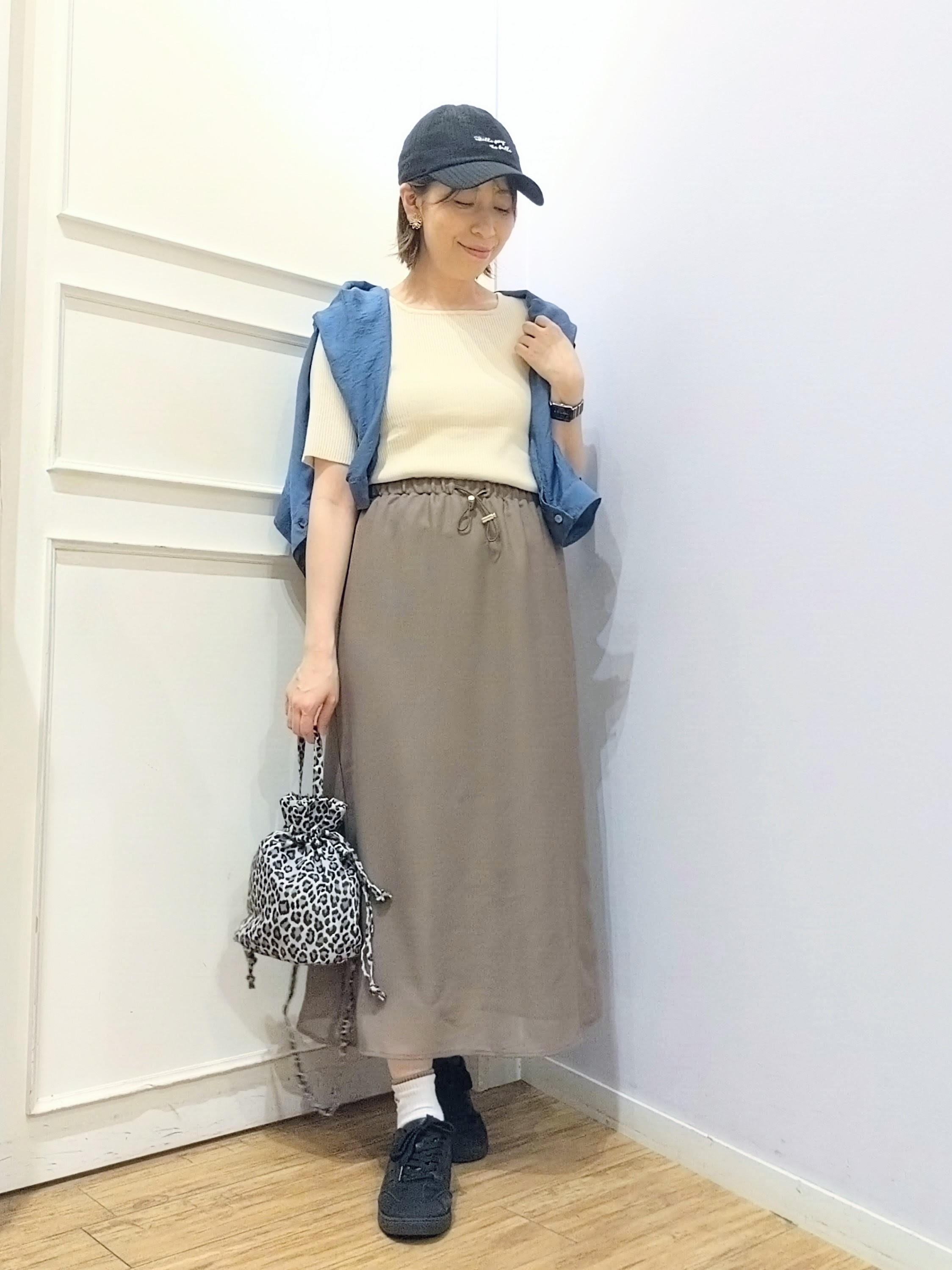 miomioさんの「SHOO･LA･RUE｜【S-LL/洗濯機可】Gジャン風 軽く羽織れるシアージャケット」を使ったコーディネート