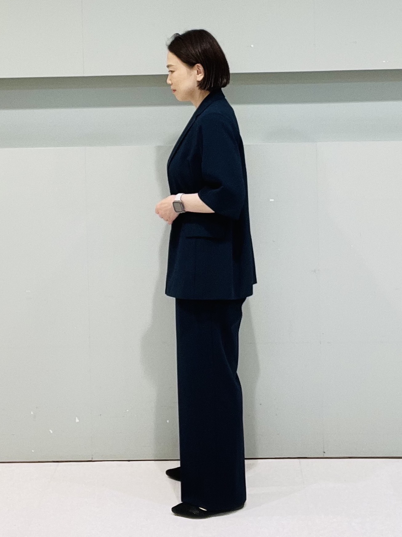 yuka.fさんの「UNTITLED｜【秋の通勤羽織/セットアップ可/UVカット】エアリークール半袖ジャケット」を使ったコーディネート
