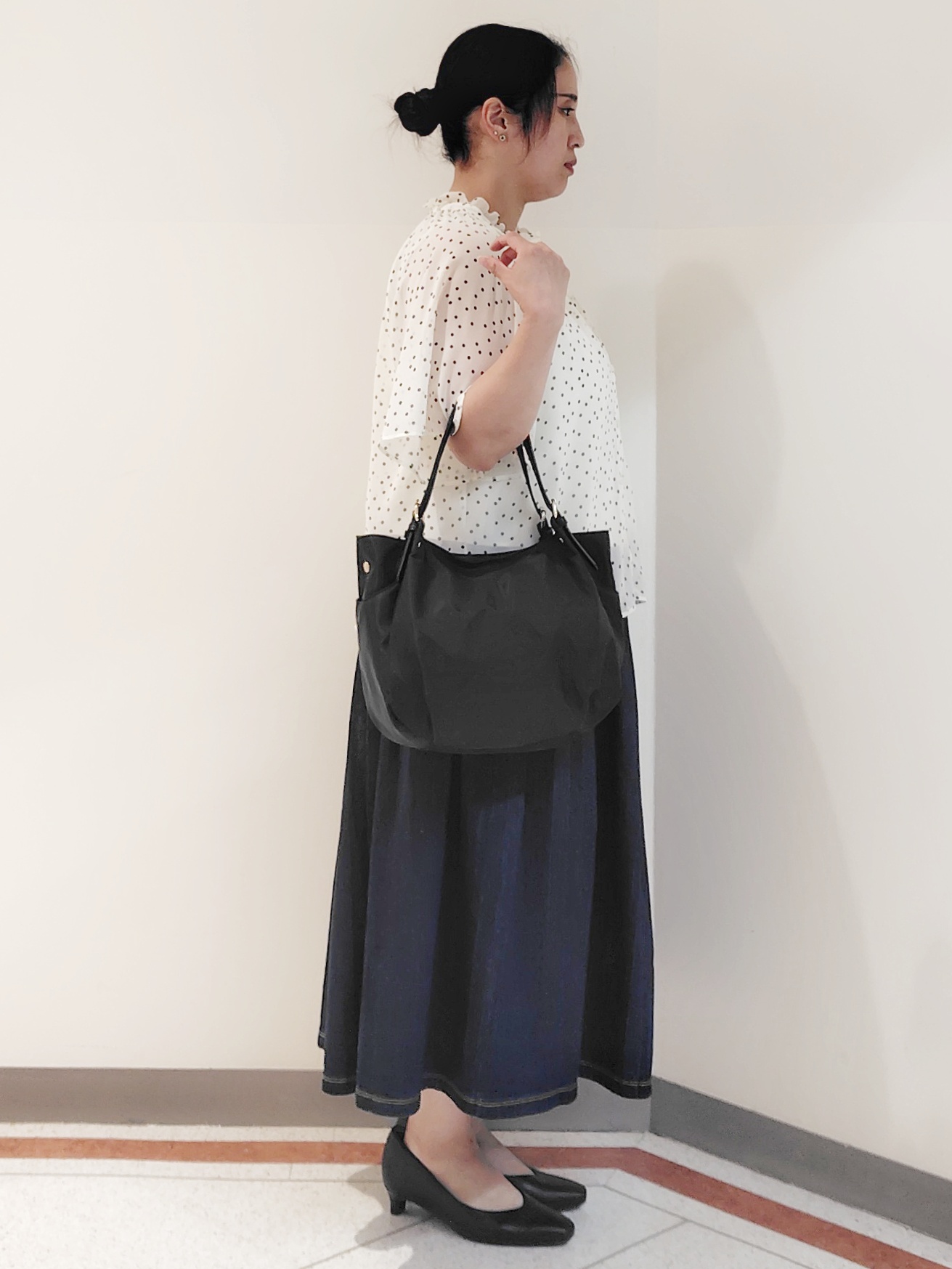 FMさんの「Reflect｜【セットアップ／手洗い可】ドット柄シアーブラウス」を使ったコーディネート