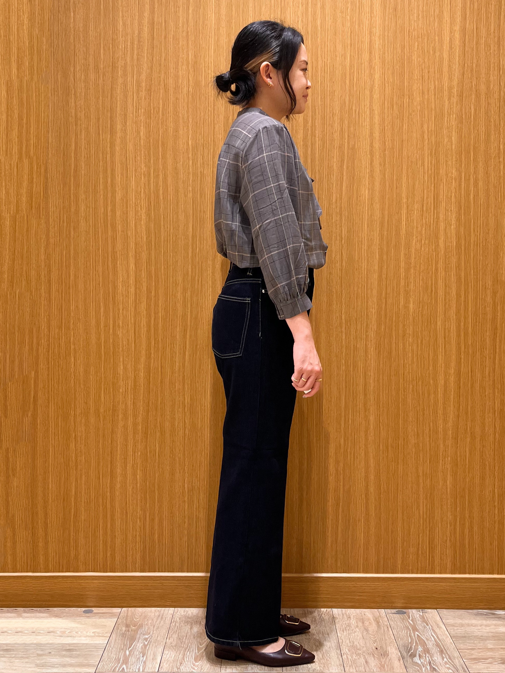 aさんの「OPAQUE.CLIP｜チェック柄フリルブラウス【洗濯機OK】」を使ったコーディネート