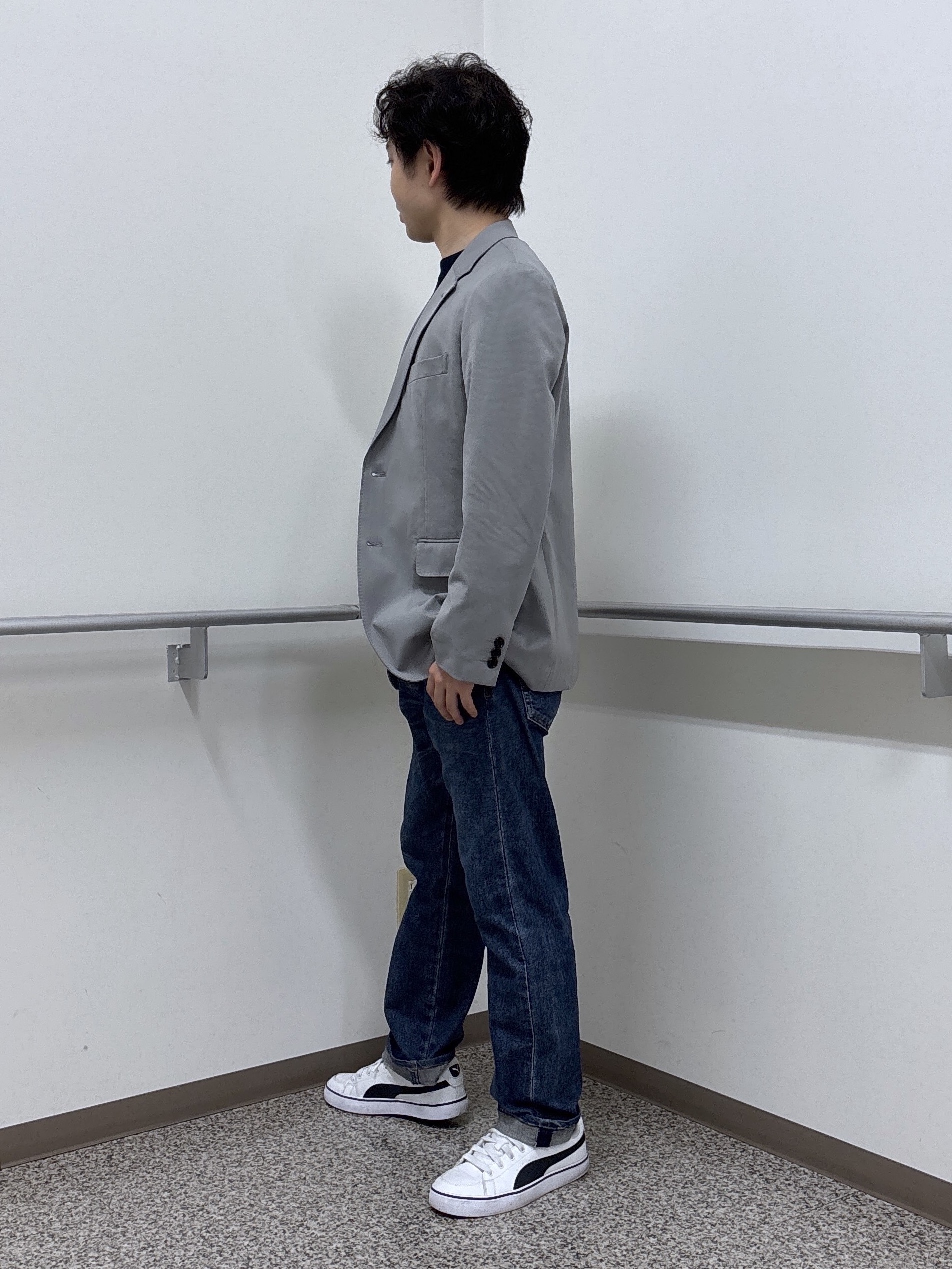 KEIさんの「TAKEO KIKUCHI｜【360&deg;ストレッチ／軽量】None Of Stress ライト ジャケット（セットアップ対応）」を使ったコーディネート