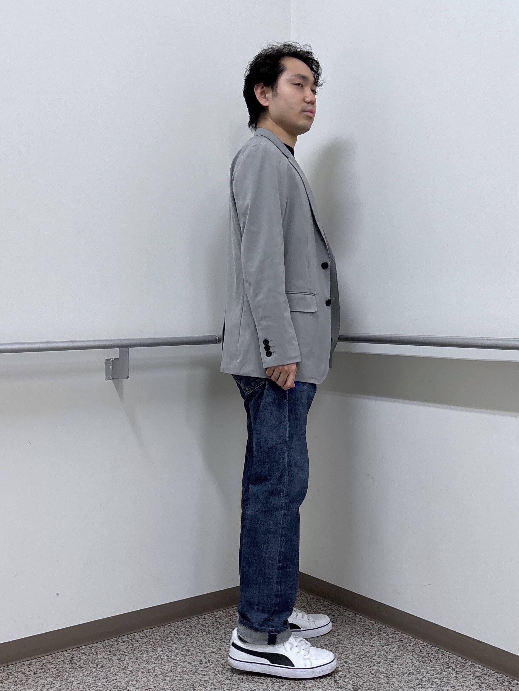 KEIさんの「TAKEO KIKUCHI｜【360&deg;ストレッチ／軽量】None Of Stress ライト ジャケット（セットアップ対応）」を使ったコーディネート