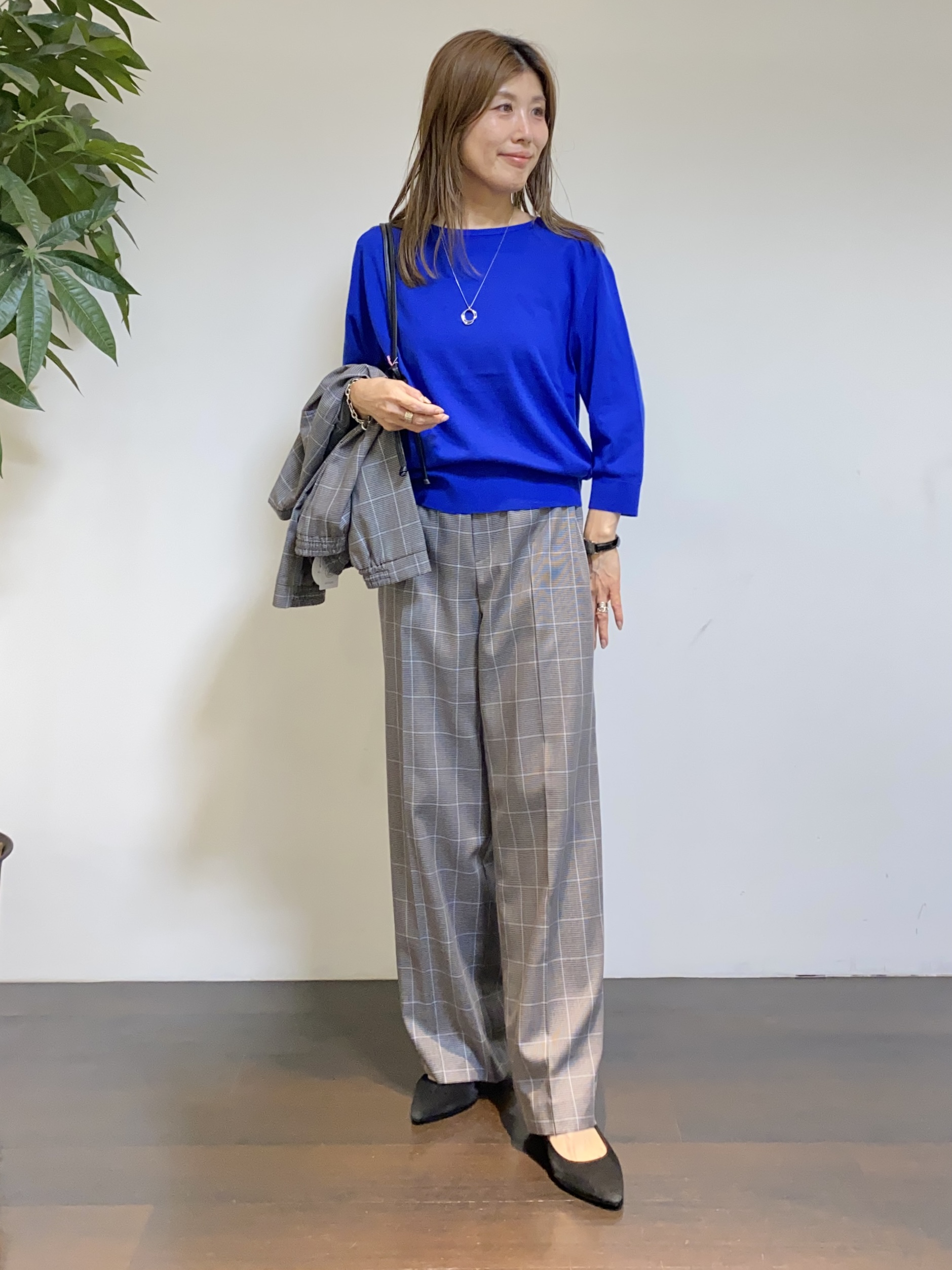 tomoさんの「UNTITLED｜【セットアップ可/秋羽織り】メランジツイルシャツ」を使ったコーディネート