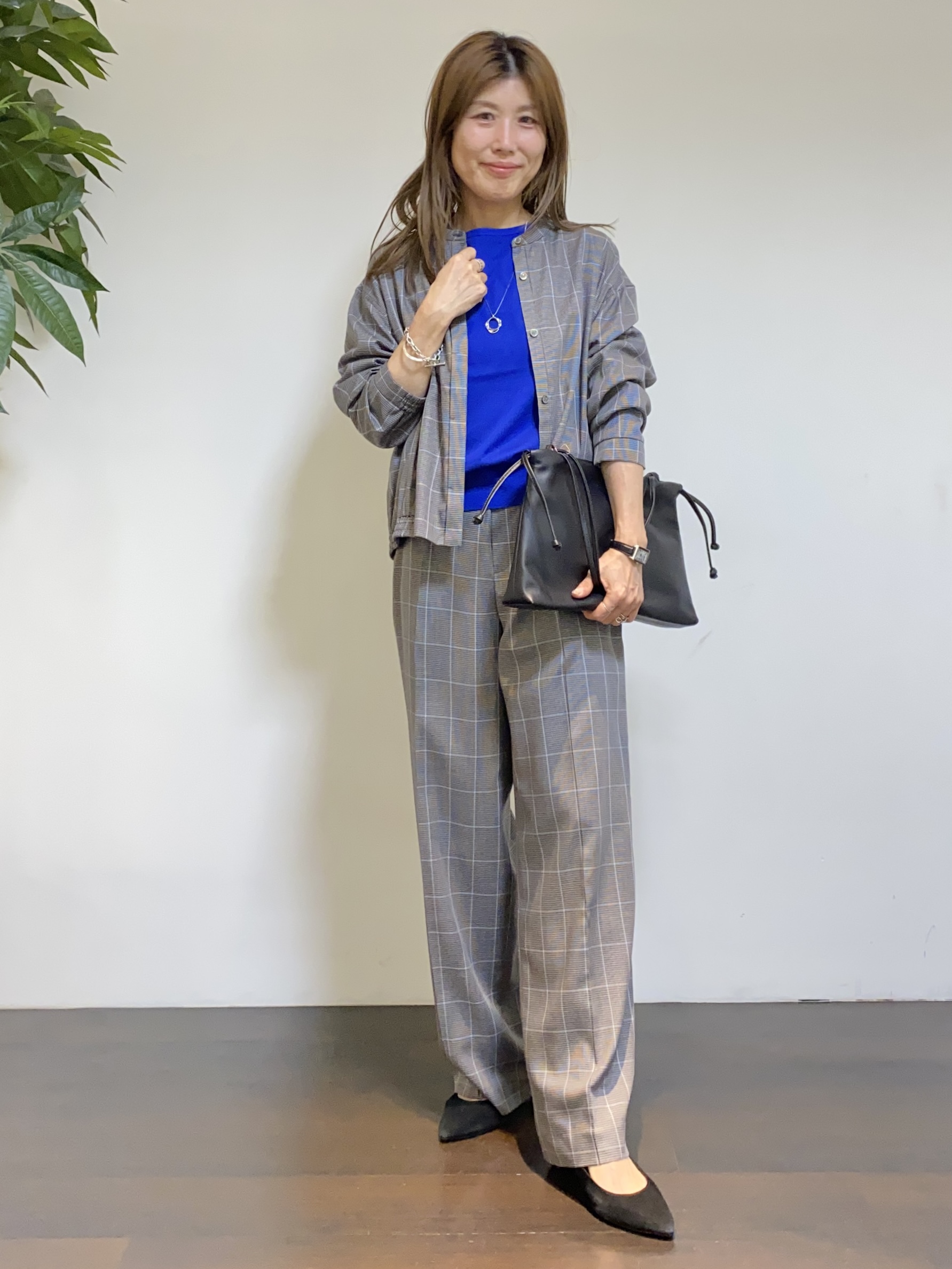tomoさんの「UNTITLED｜【セットアップ可/秋羽織り】メランジツイルシャツ」を使ったコーディネート