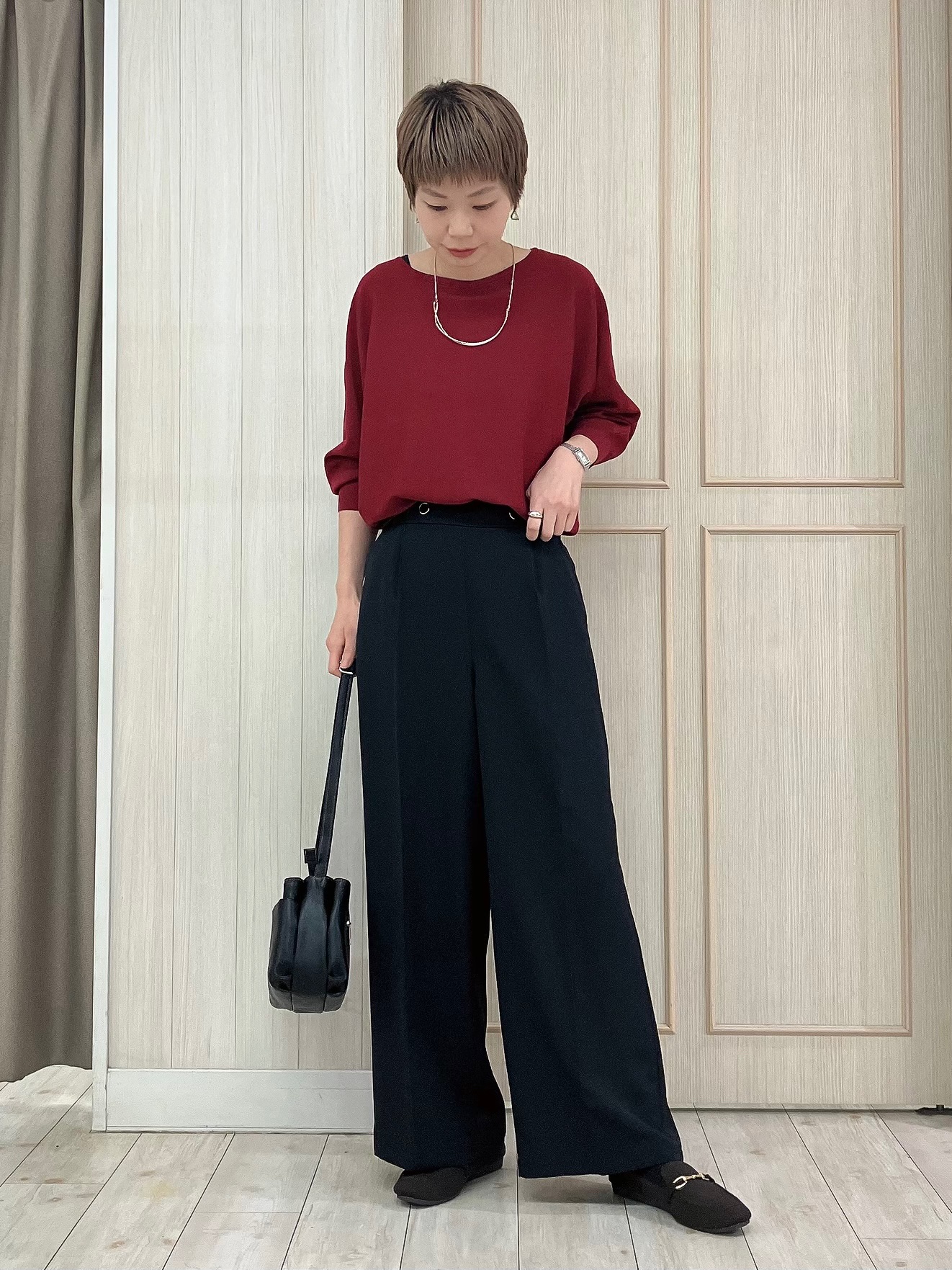 Turnerさんの「SHOO･LA･RUE｜【洗濯機可】軽やかでさらっとしたタッチ すっきり見えドルマンニット」を使ったコーディネート