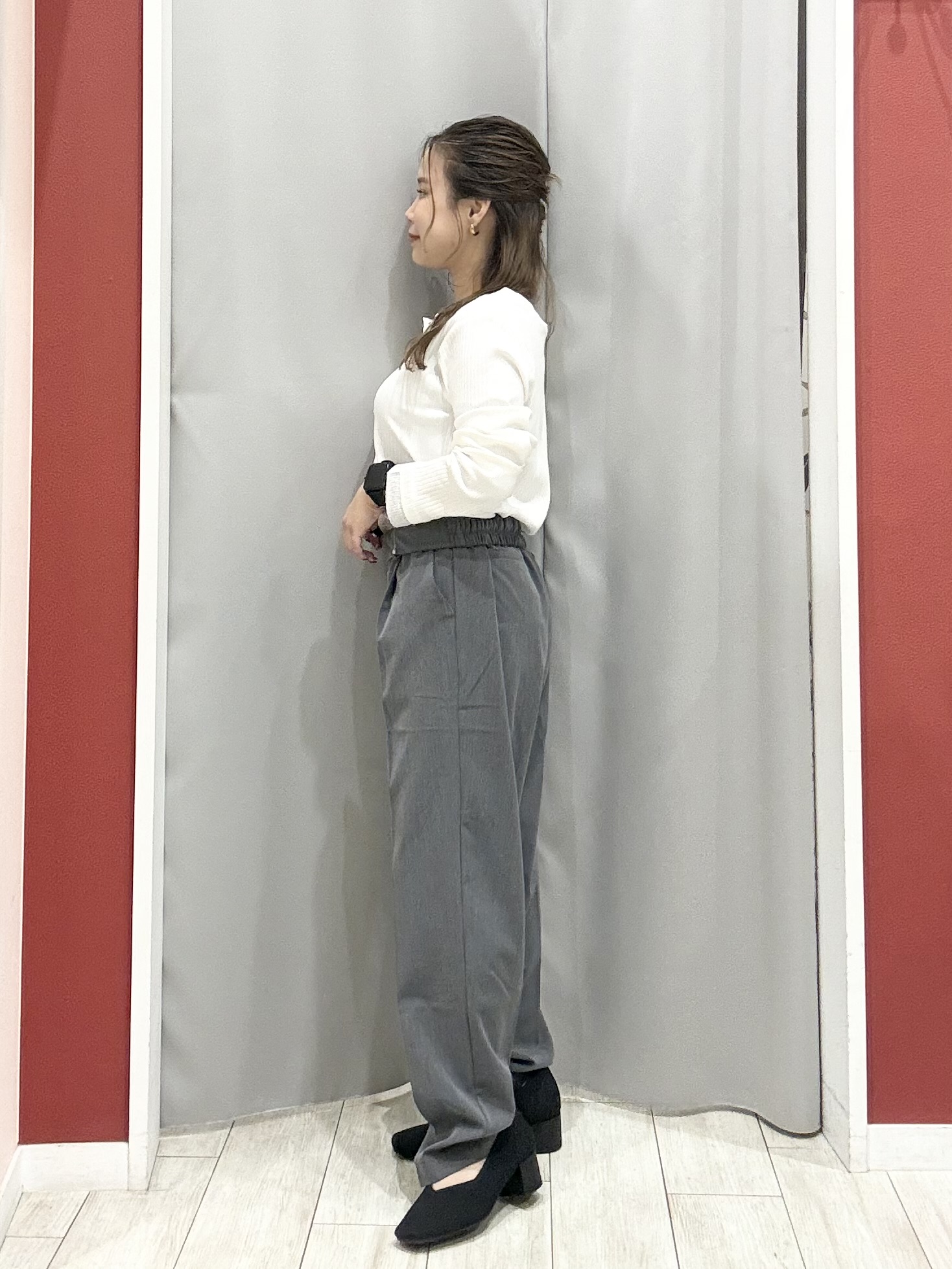 shioさんの「SHOO･LA･RUE｜【洗濯機可/S-LL】縦ラインですっきり お袖配色リブトップス」を使ったコーディネート