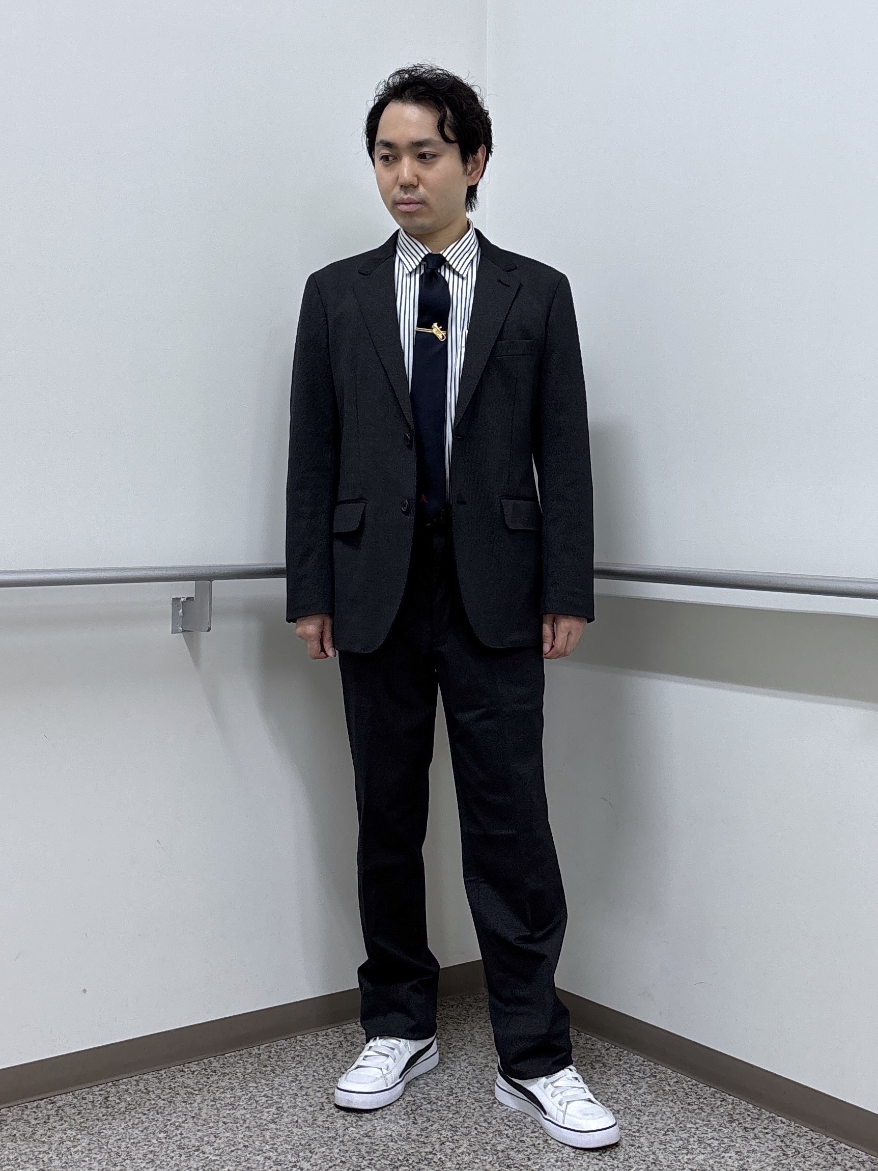 KEIさんの「TAKEO KIKUCHI｜【360&deg;ストレッチ／軽量】None Of Stress ライト ジャケット（セットアップ対応）」を使ったコーディネート