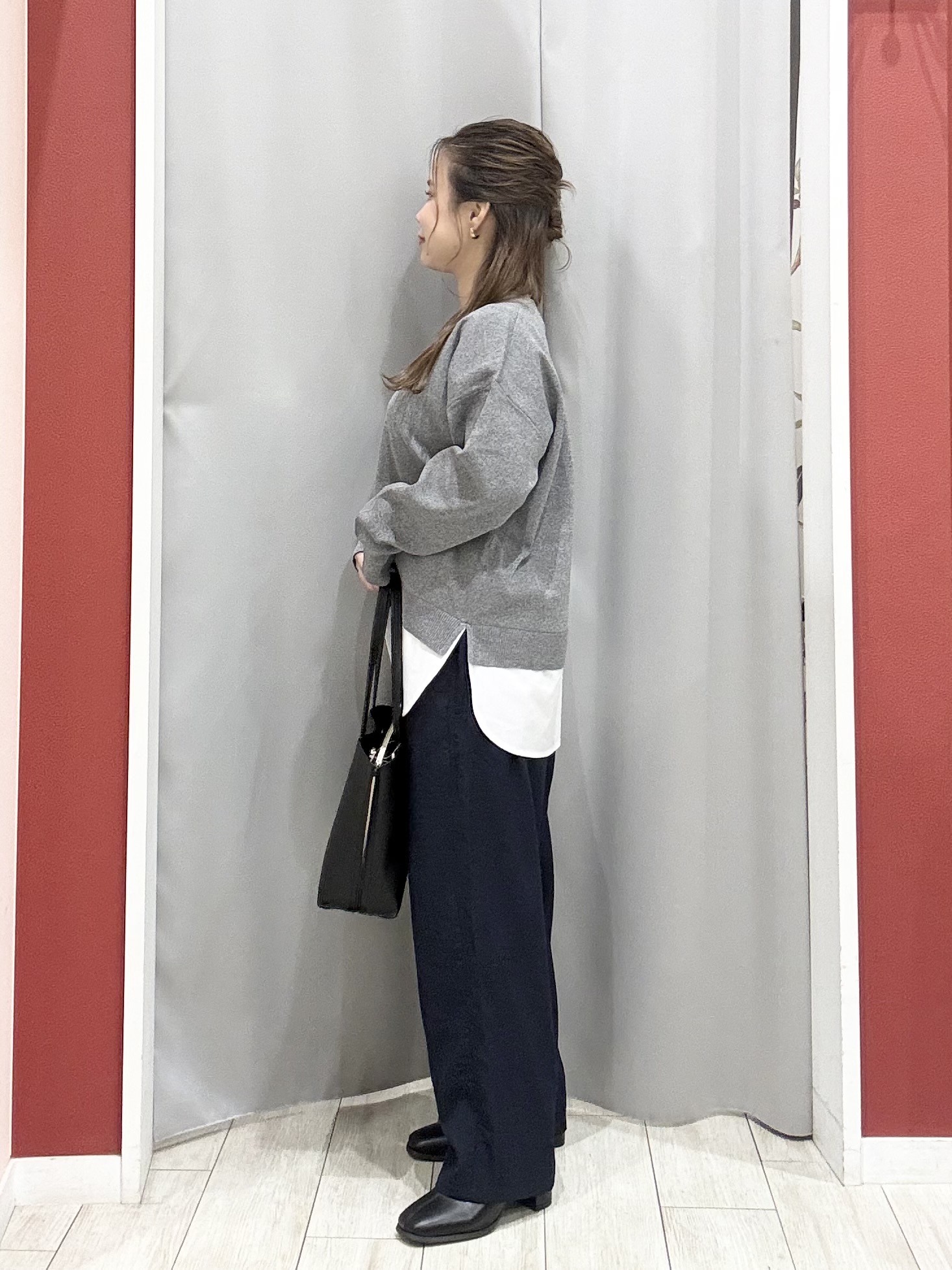 shioさんの「SHOO･LA･RUE｜【S-LL】着るだけできまる シャツレイヤード風 スポンディッシュニット」を使ったコーディネート