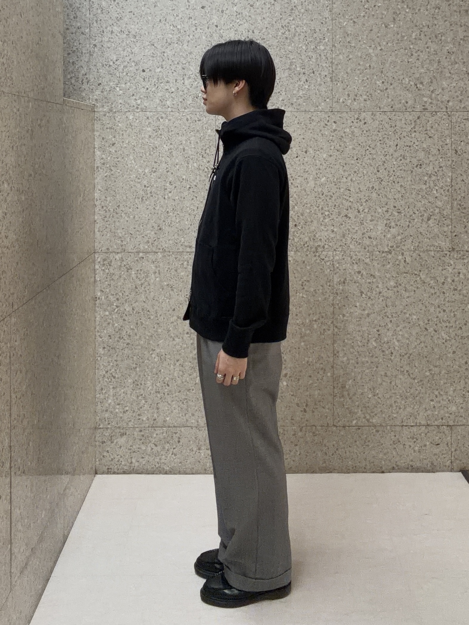 キムラさんの「TAKEO KIKUCHI｜【BOWLER HAT LABEL】ジップアップ スウェットパーカー」を使ったコーディネート