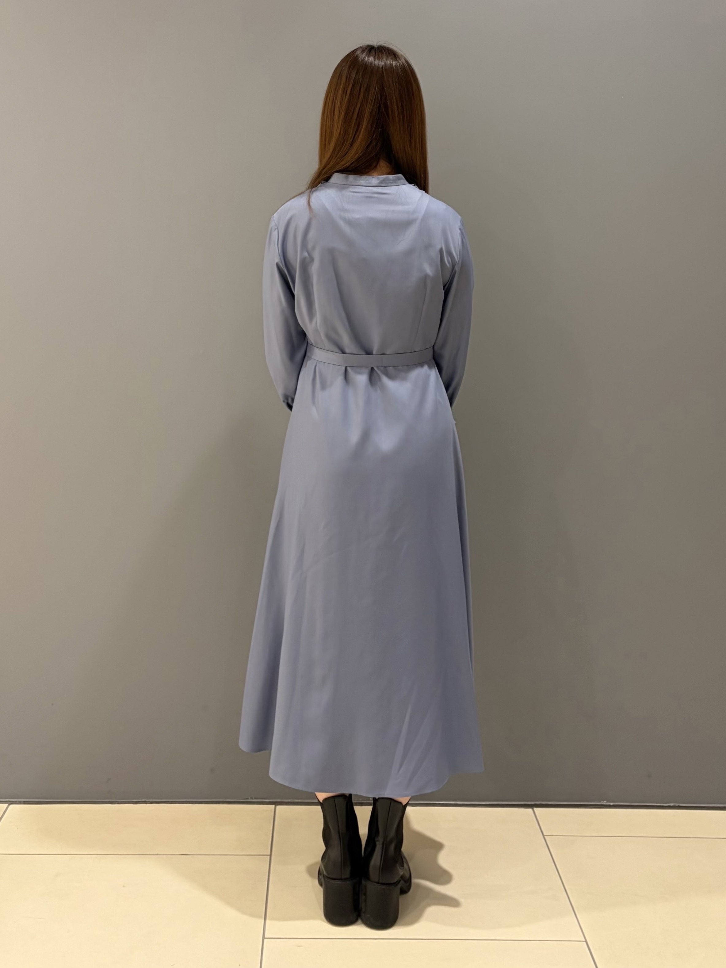 miさんの「UNTITLED｜【着映えアイテム】フロントフリルディティールワンピース」を使ったコーディネート