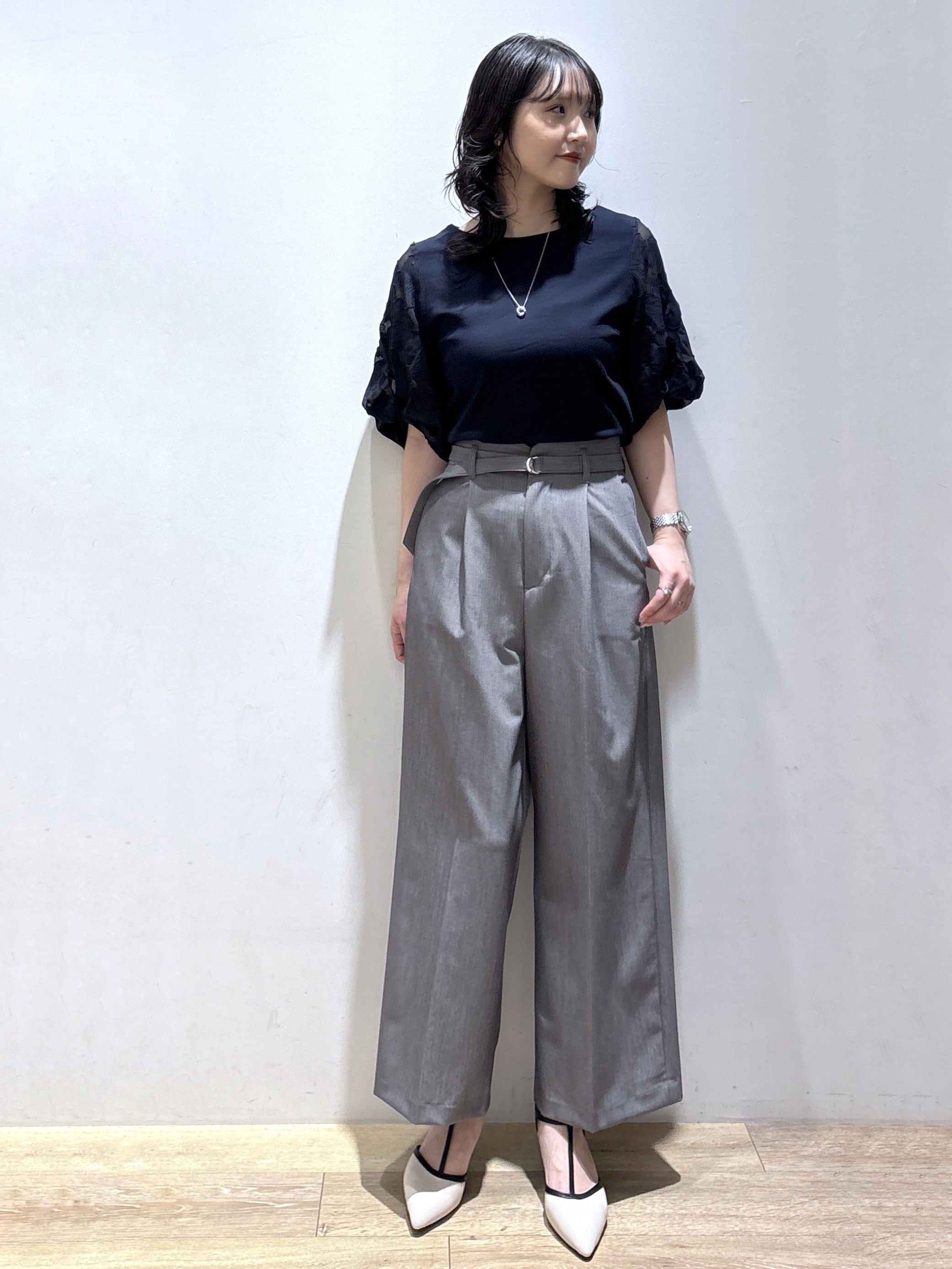 mizukiさんの「index｜【S‐LLサイズ】花柄ジャカードスリーブトップス《接触冷感／UVケア／洗濯機OK》」を使ったコーディネート