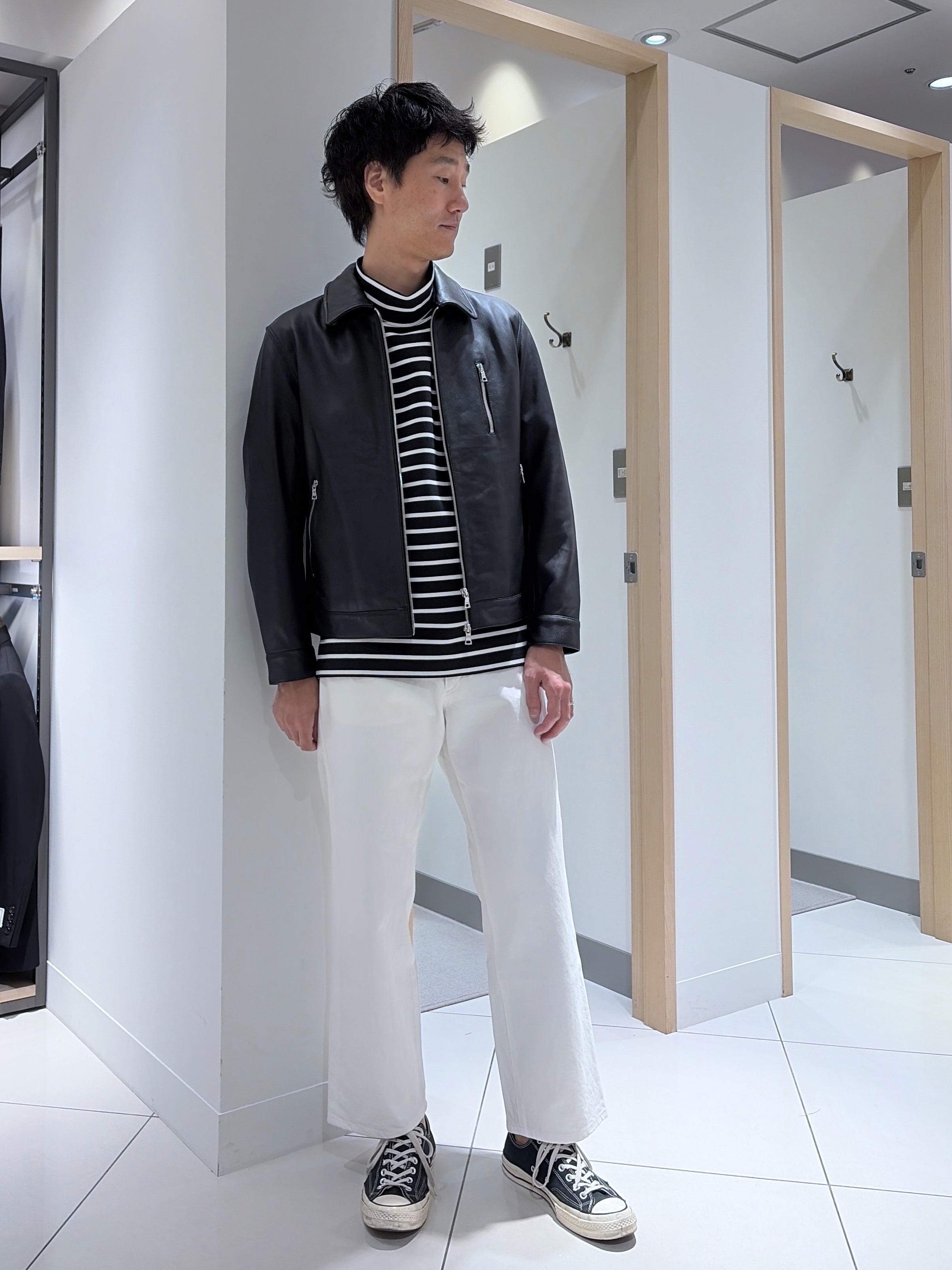 mutoさんの「TAKEO KIKUCHI｜【BOWLER HAT LABEL】シングルレザーライダースジャケット」を使ったコーディネート