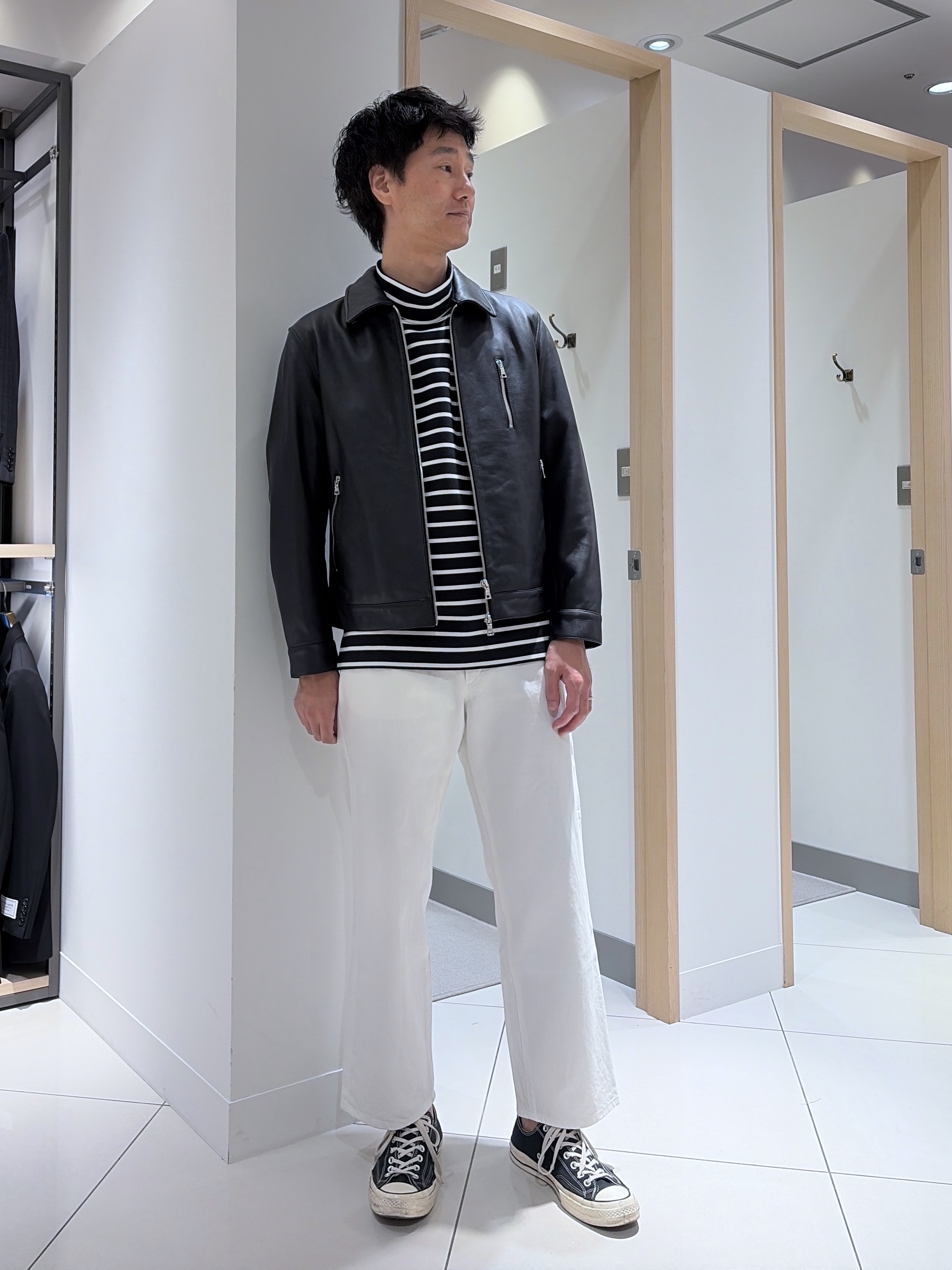 mutoさんの「TAKEO KIKUCHI｜【BOWLER HAT LABEL】シングルレザーライダースジャケット」を使ったコーディネート