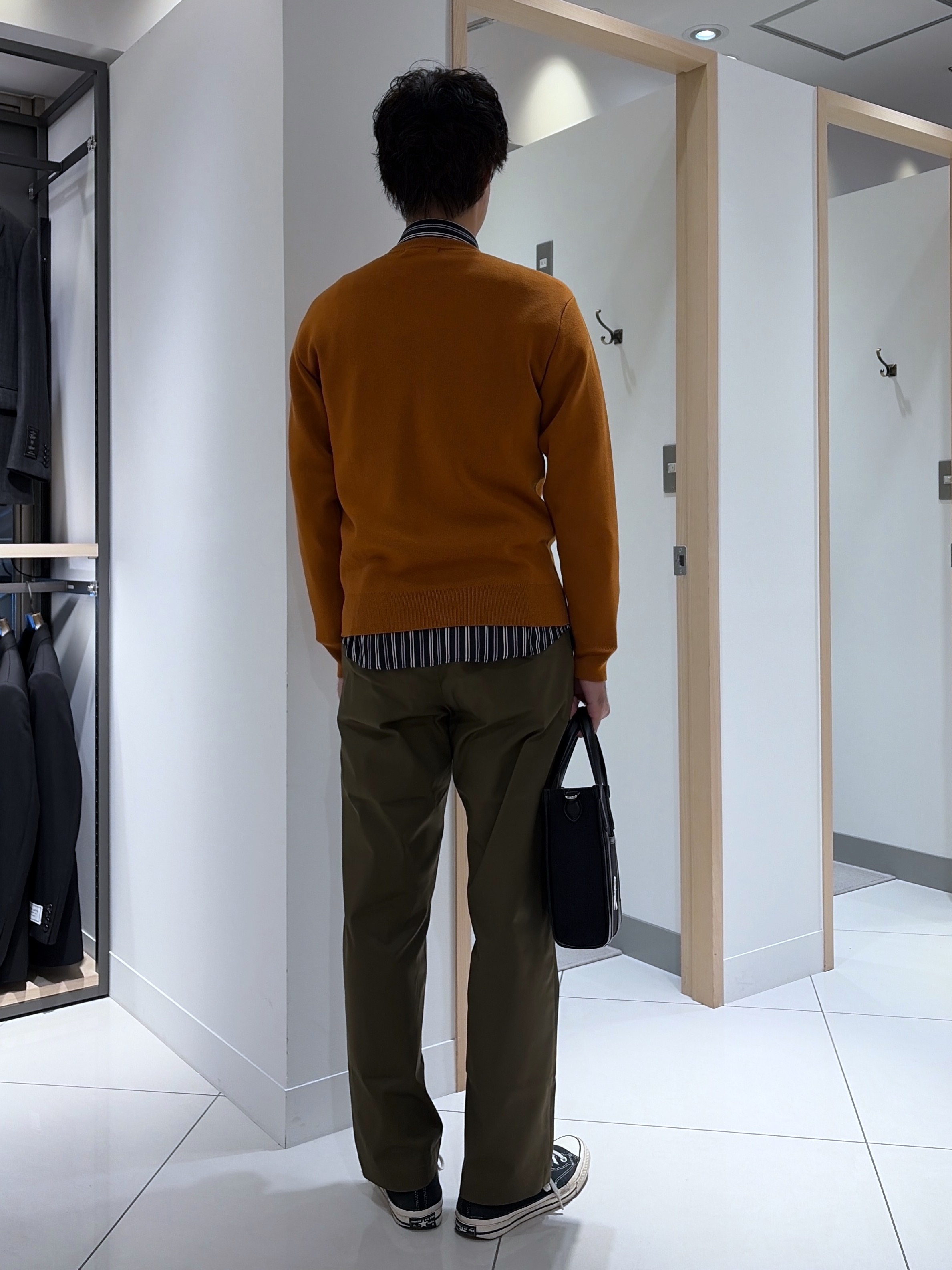 mutoさんの「TAKEO KIKUCHI｜【BOWLER HAT LABEL】日本製クルーネックカーディガン」を使ったコーディネート