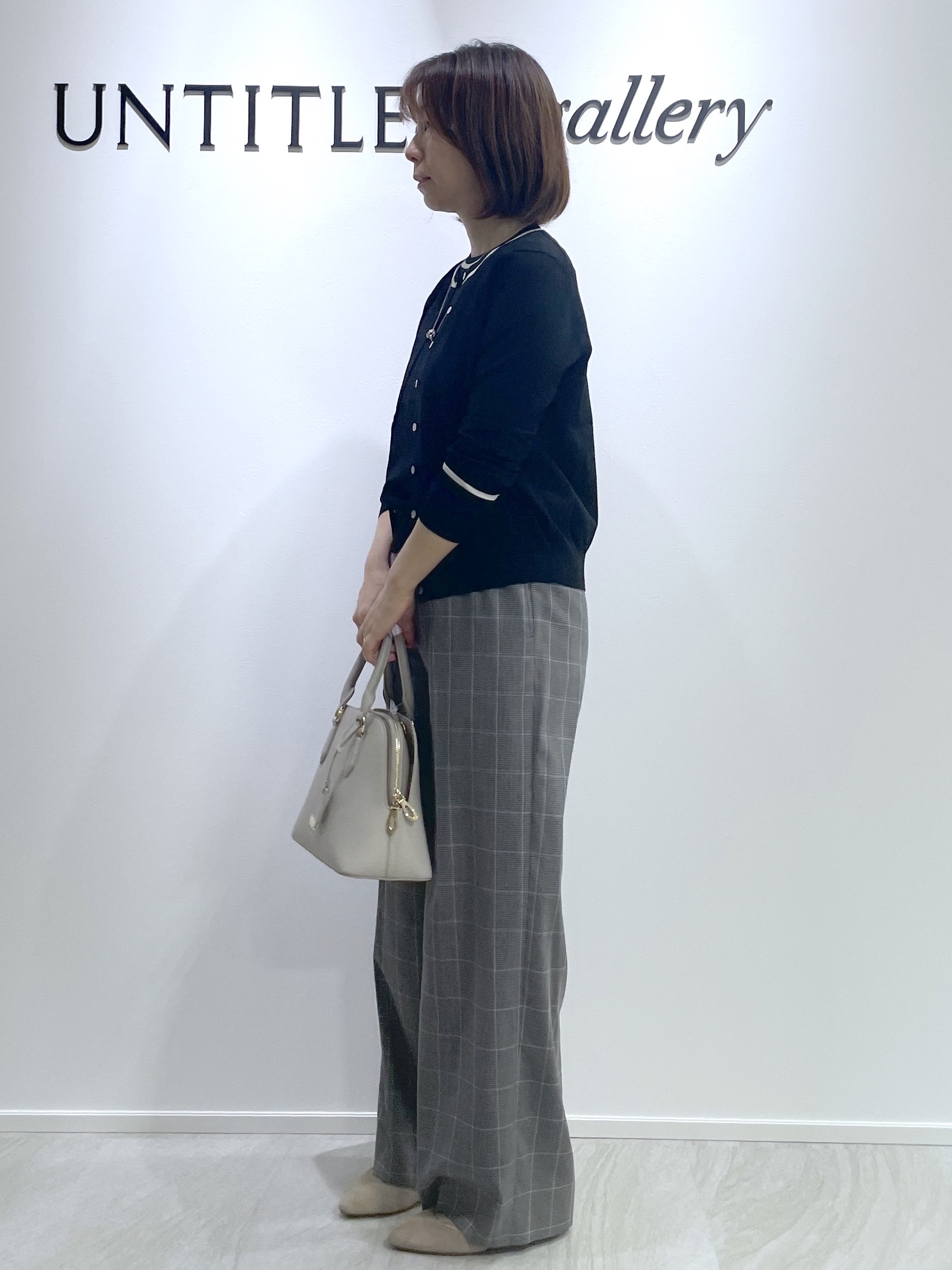 hanaさんの「UNTITLED｜【アンサンブル可/きれいめ/通勤】コンパクト5分袖ニット」を使ったコーディネート