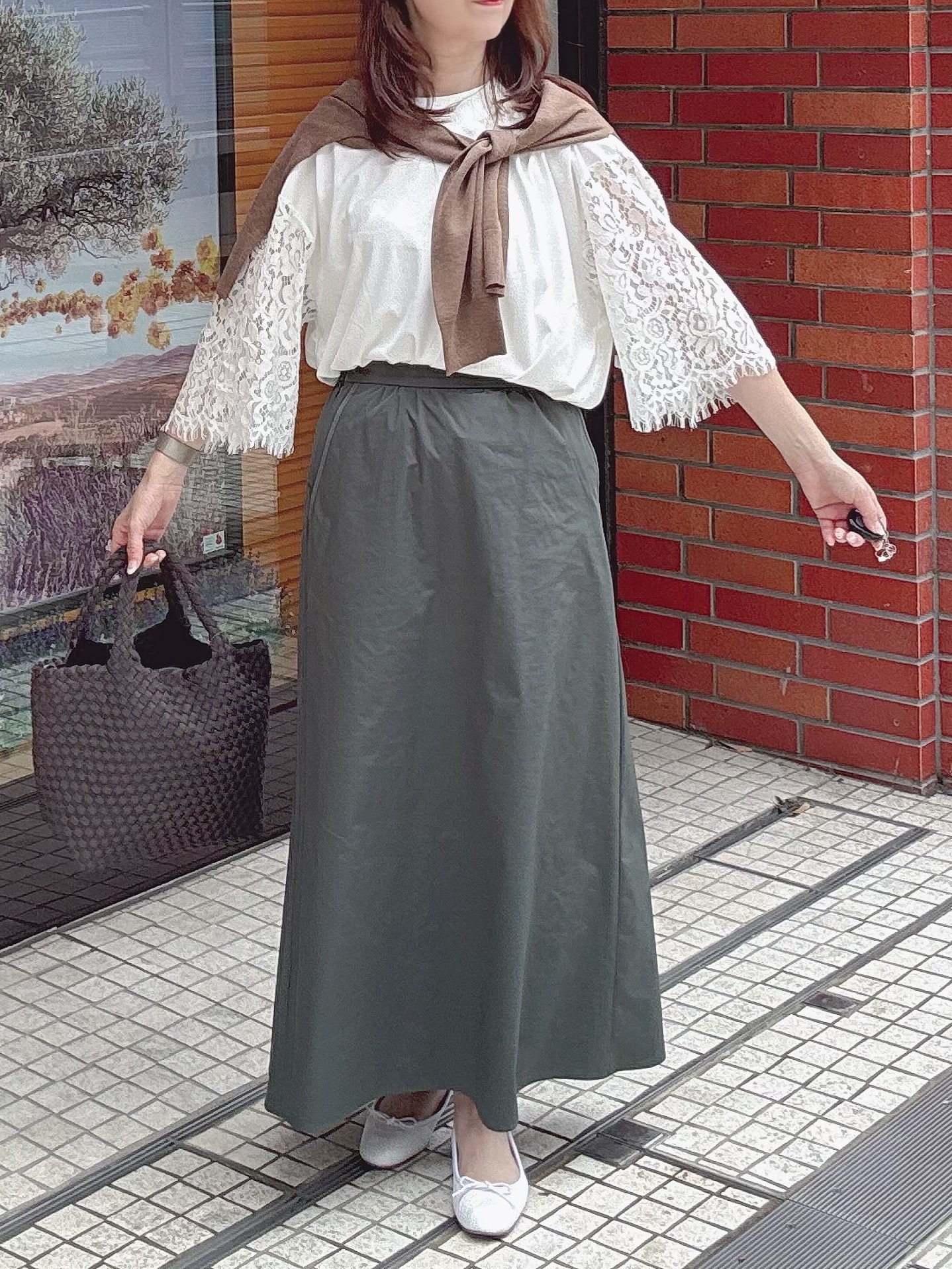makiさんの「UNTITLED｜【アンサンブル可/秋羽織り/シアー】前後2WAYカーディガン」を使ったコーディネート