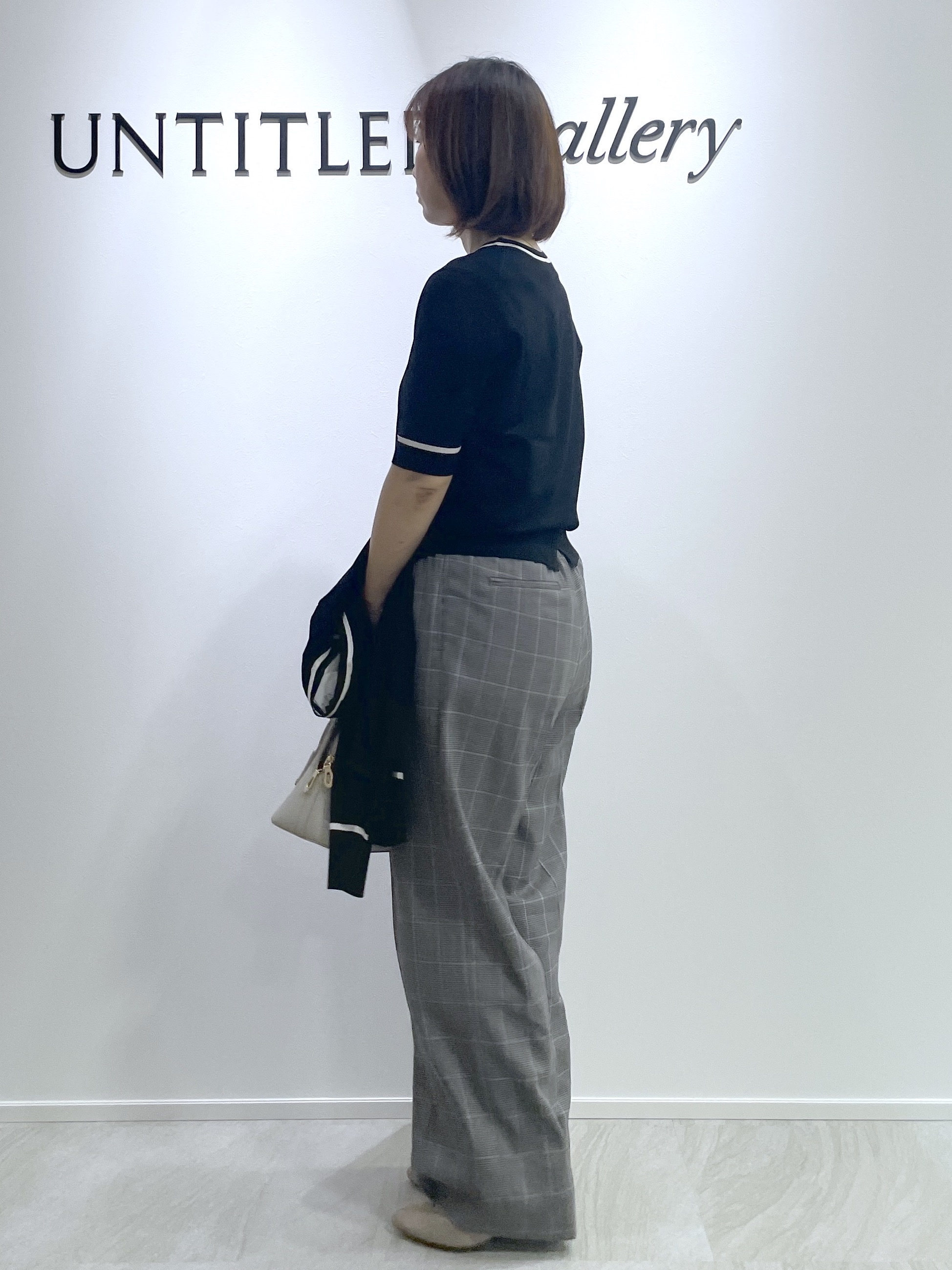 hanaさんの「UNTITLED｜【アンサンブル可/きれいめ/通勤】コンパクト5分袖ニット」を使ったコーディネート