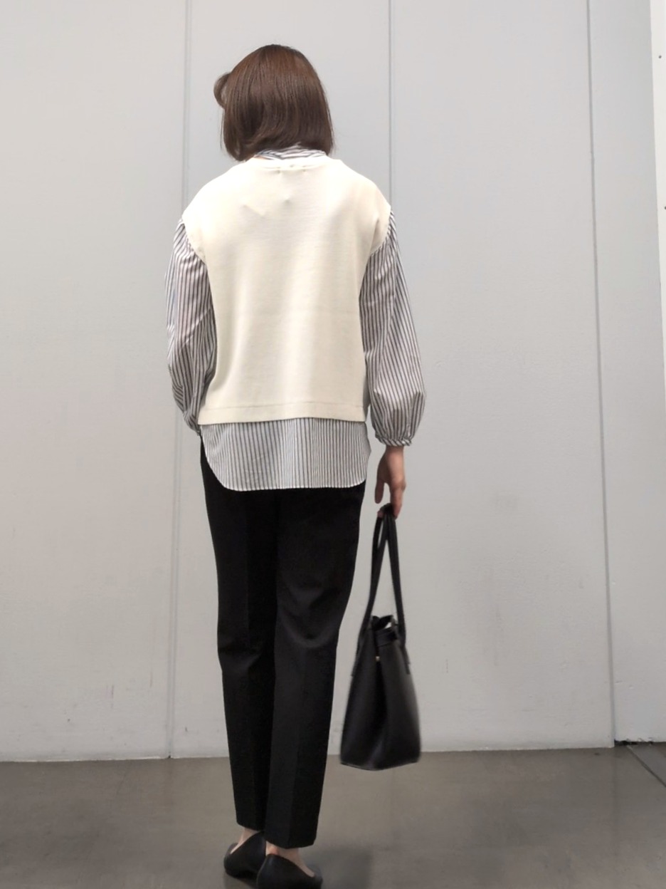 Akaさんの「COUP DE CHANCE｜【手洗い可／日本製／】 レイヤード風トップス」を使ったコーディネート