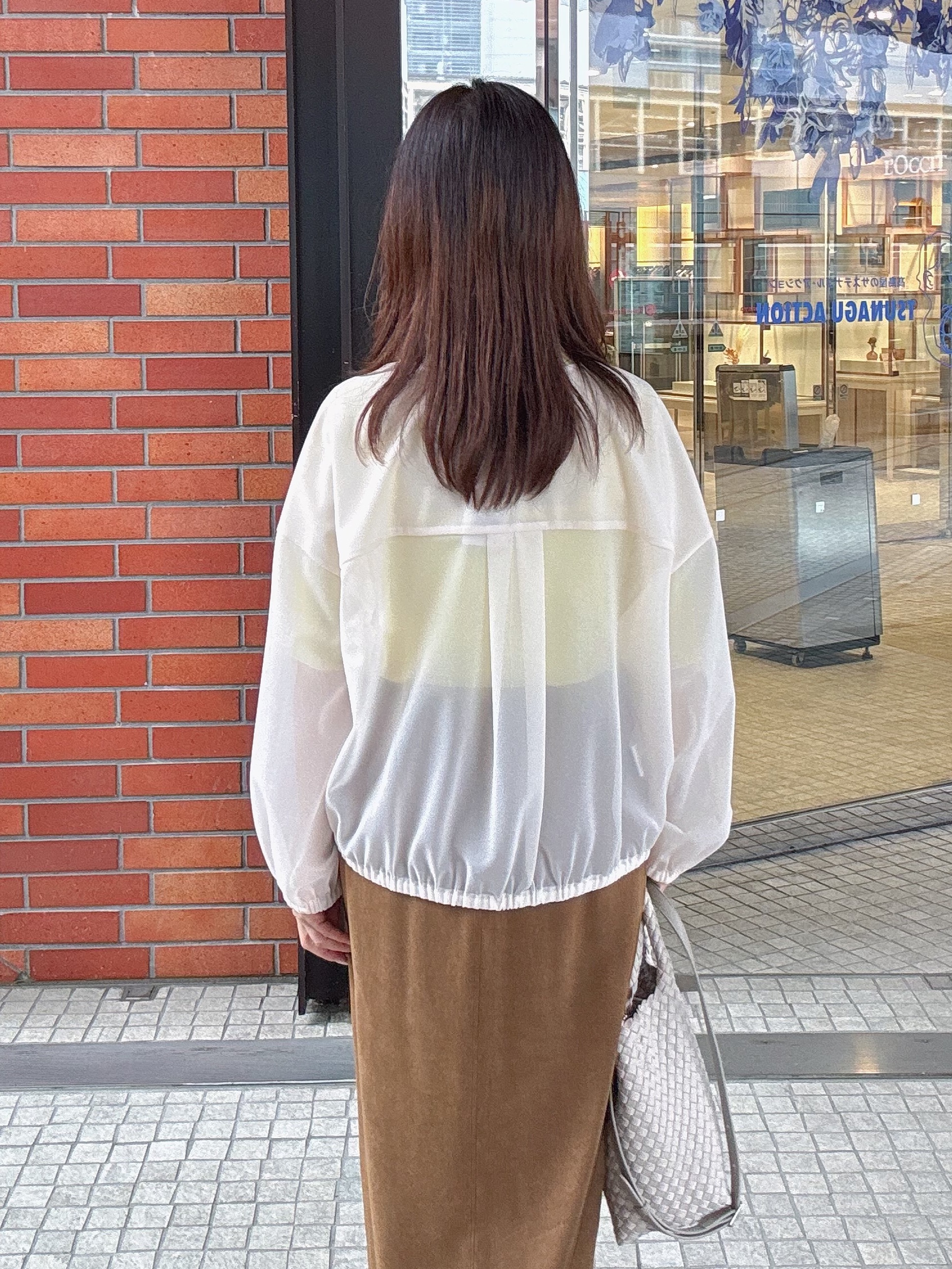 makiさんの「UNTITLED｜【秋羽織り/ジップ】トリコットシアーブラウス」を使ったコーディネート