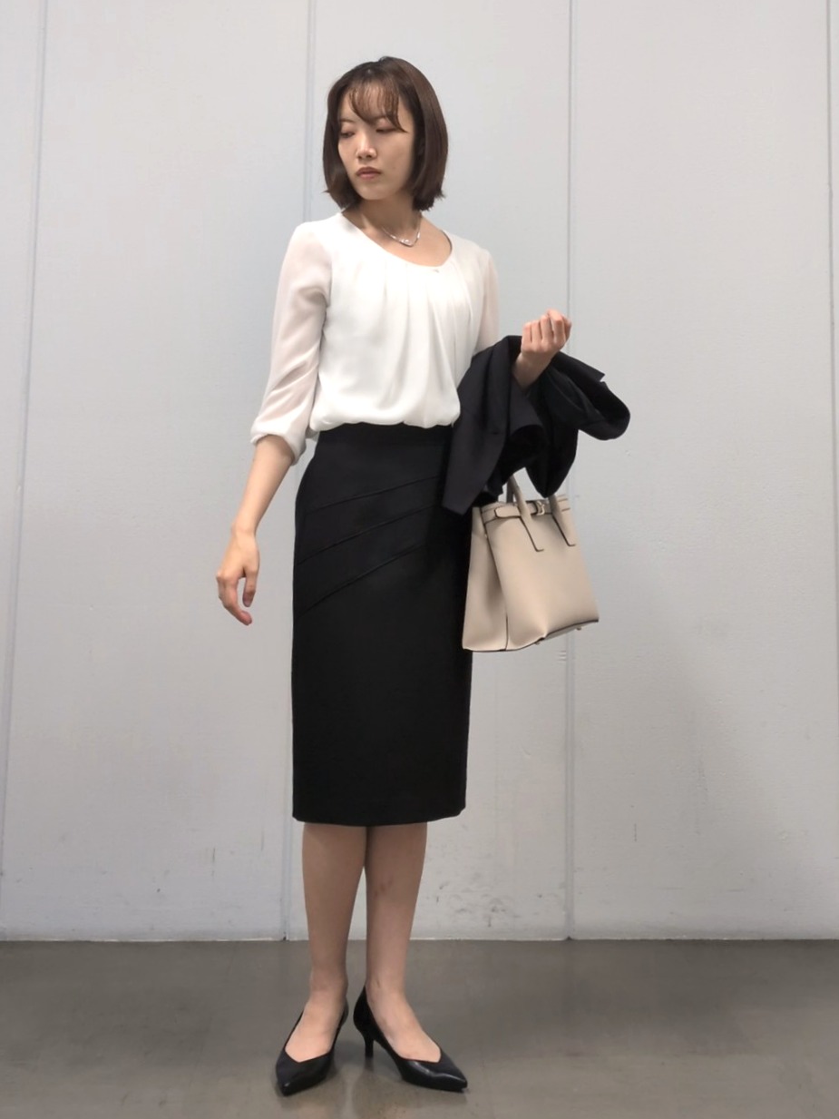 Akaさんの「COUP DE CHANCE｜【手洗い可／日本製／スーツ可】ペプラムジャケット」を使ったコーディネート